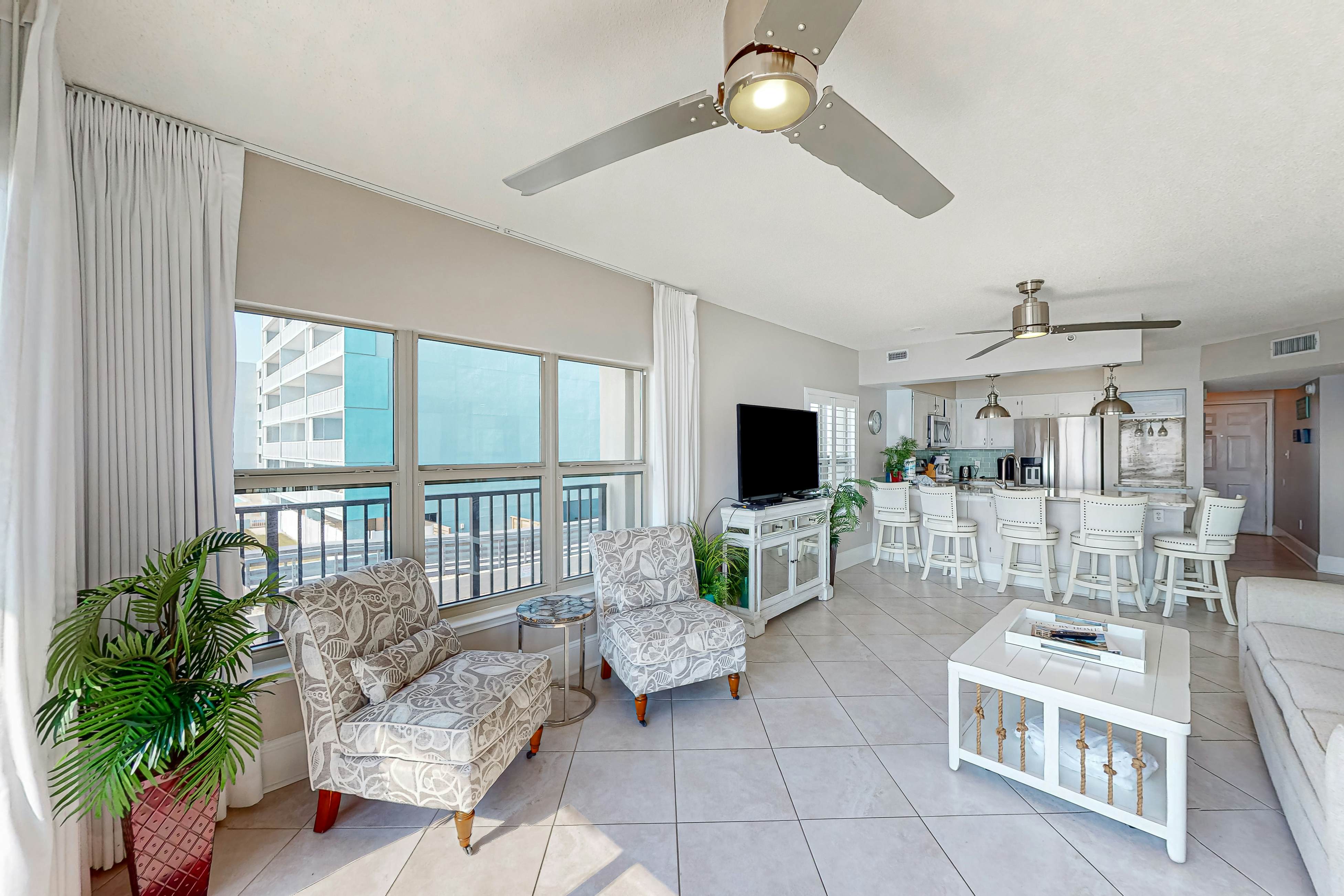 Emerald Towers West 2007