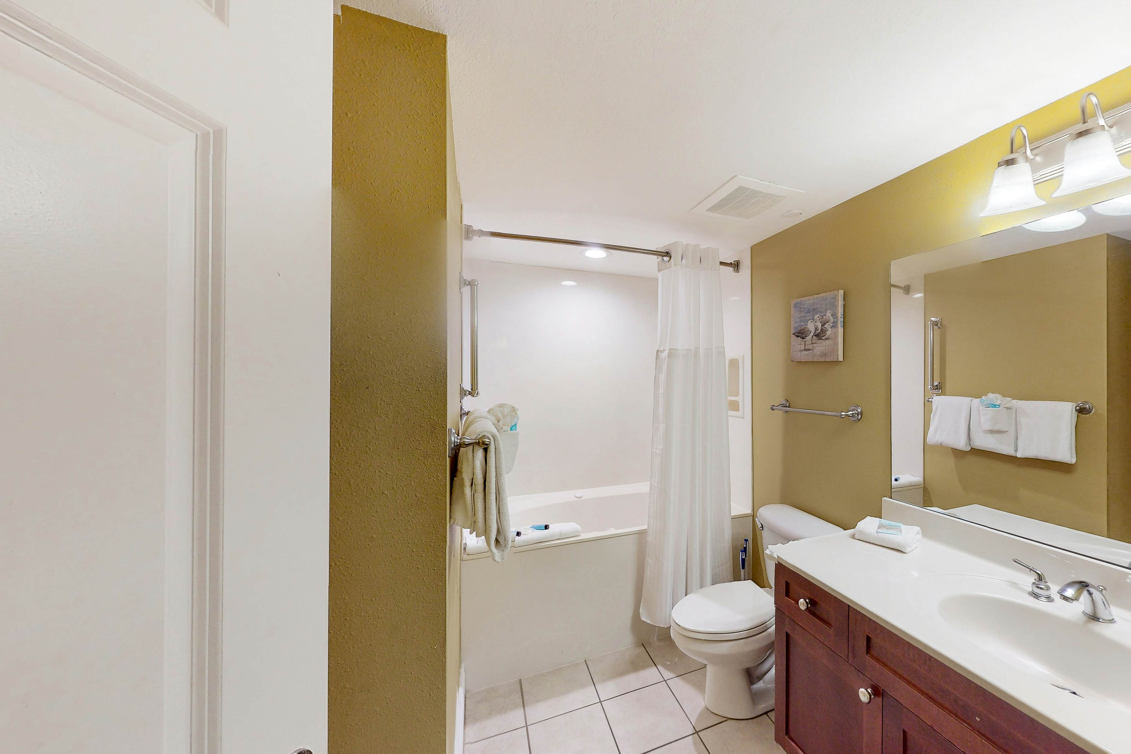 Emerald Beach Resort 2431