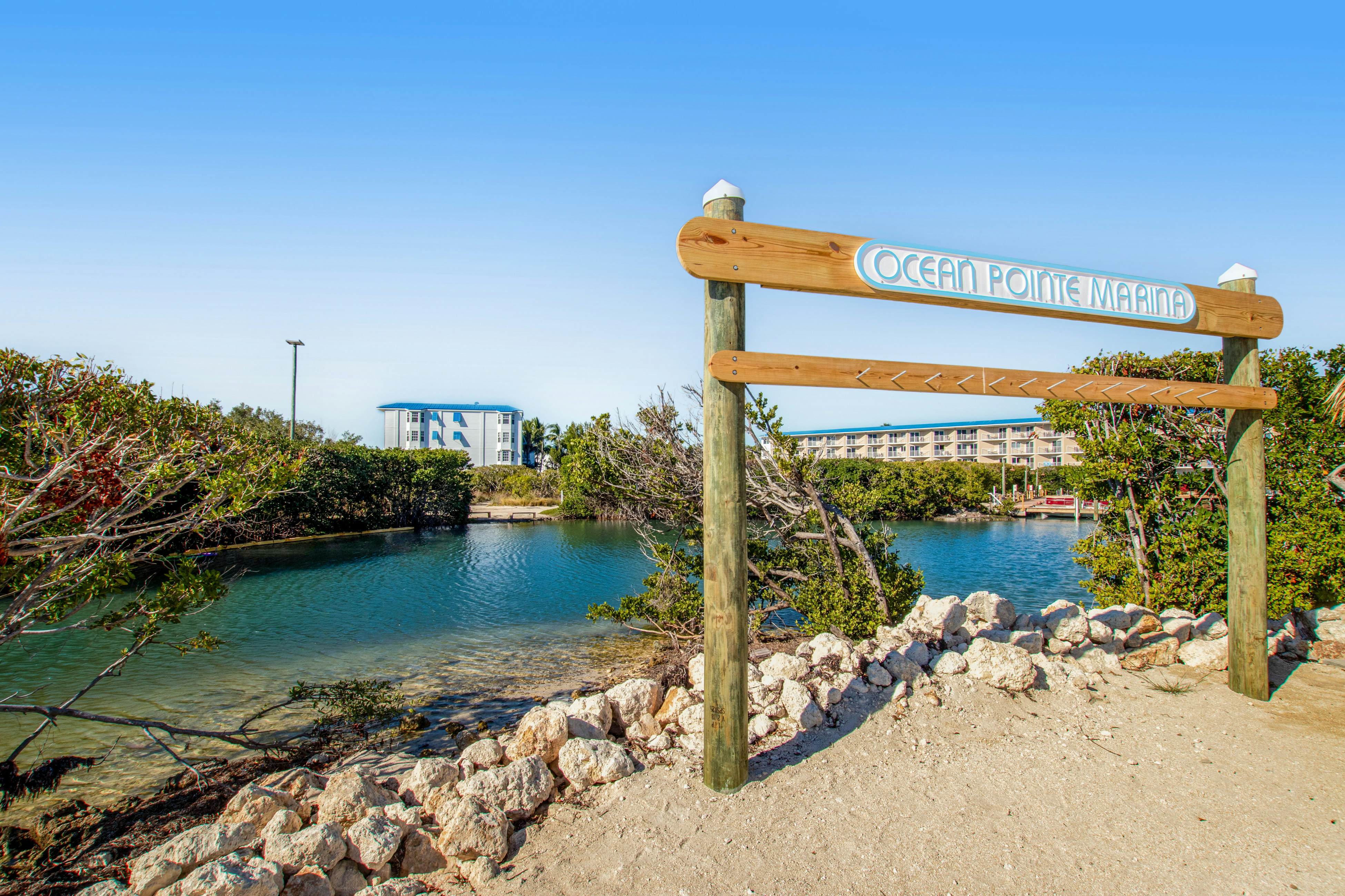 Tavernier Escape #4408