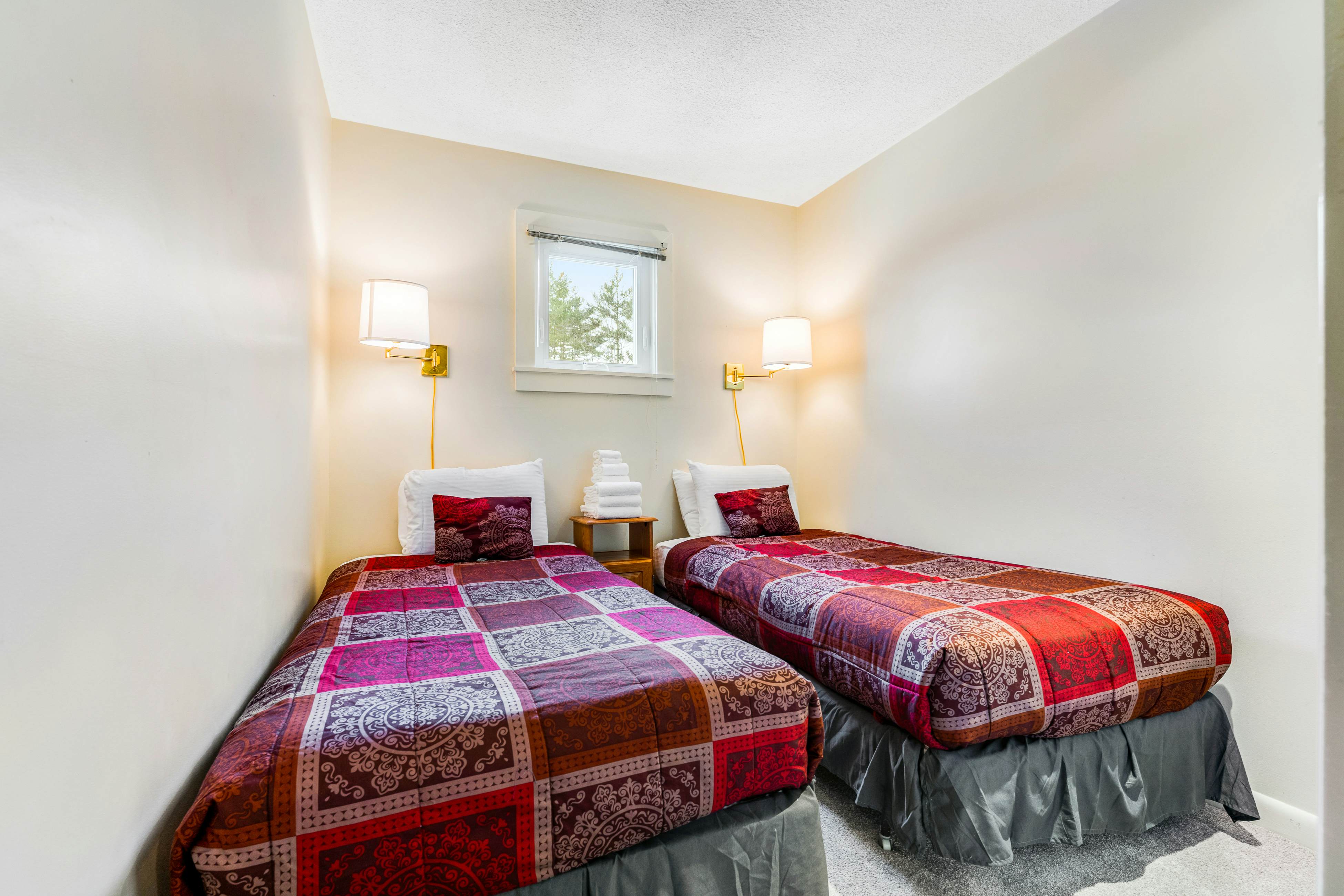 Mountainside Resort F303