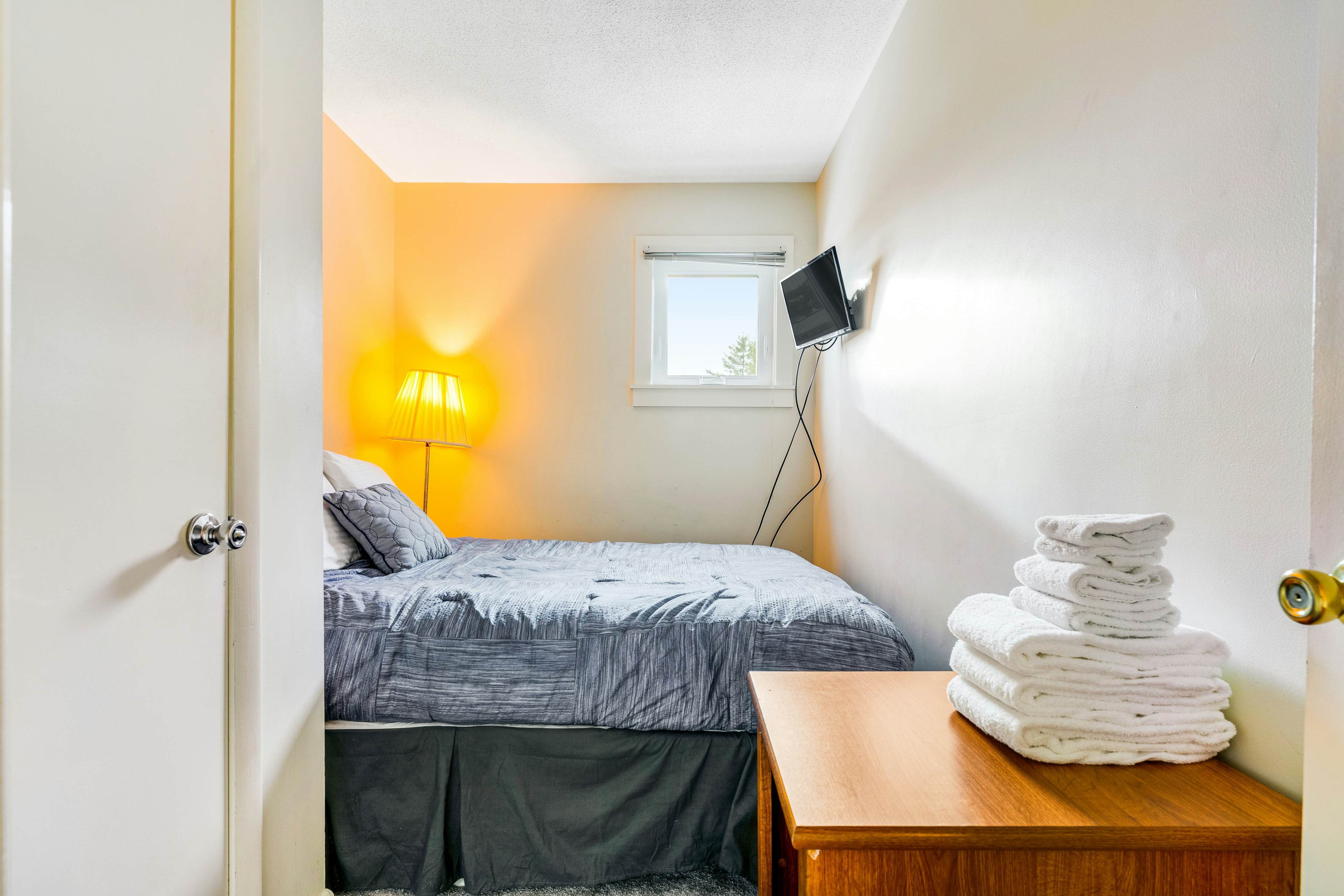 Mountainside Resort F303