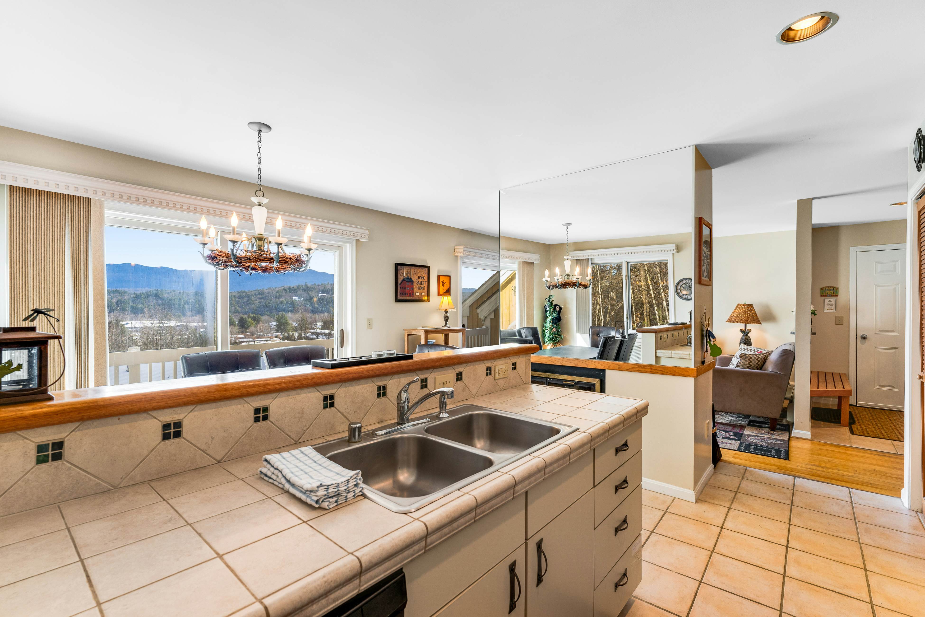 Mountainside Resort K204