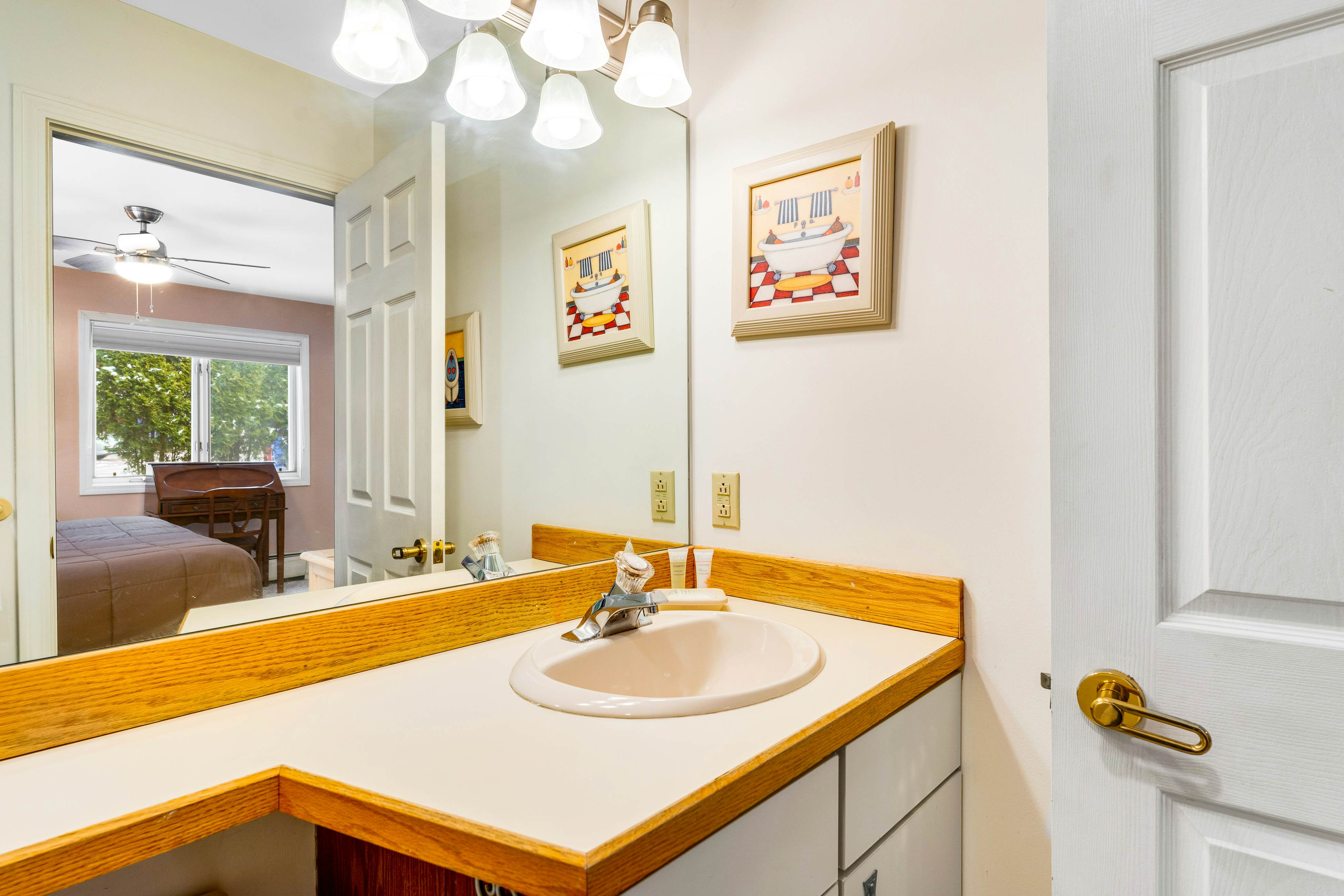 Mountainside Resort K204