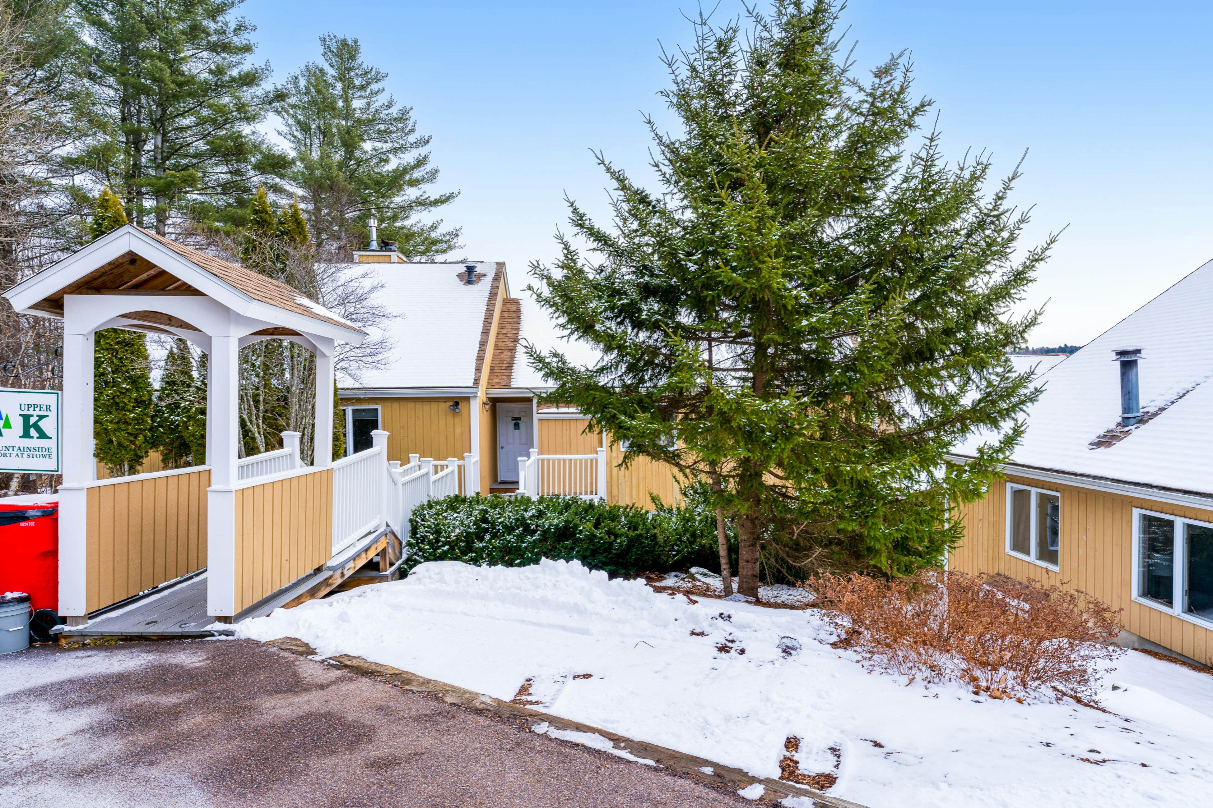 Mountainside Resort K204