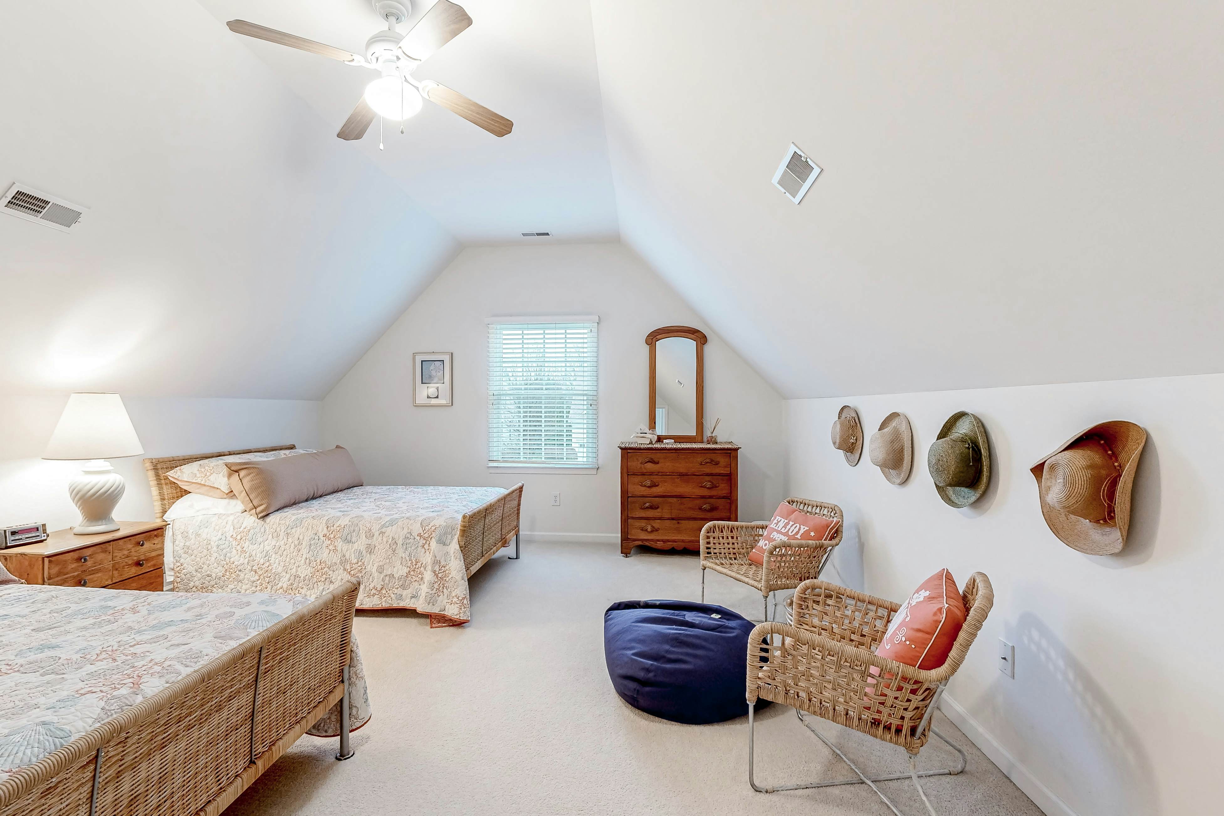 Bethany Lakes --- 38358 Virginia Dr