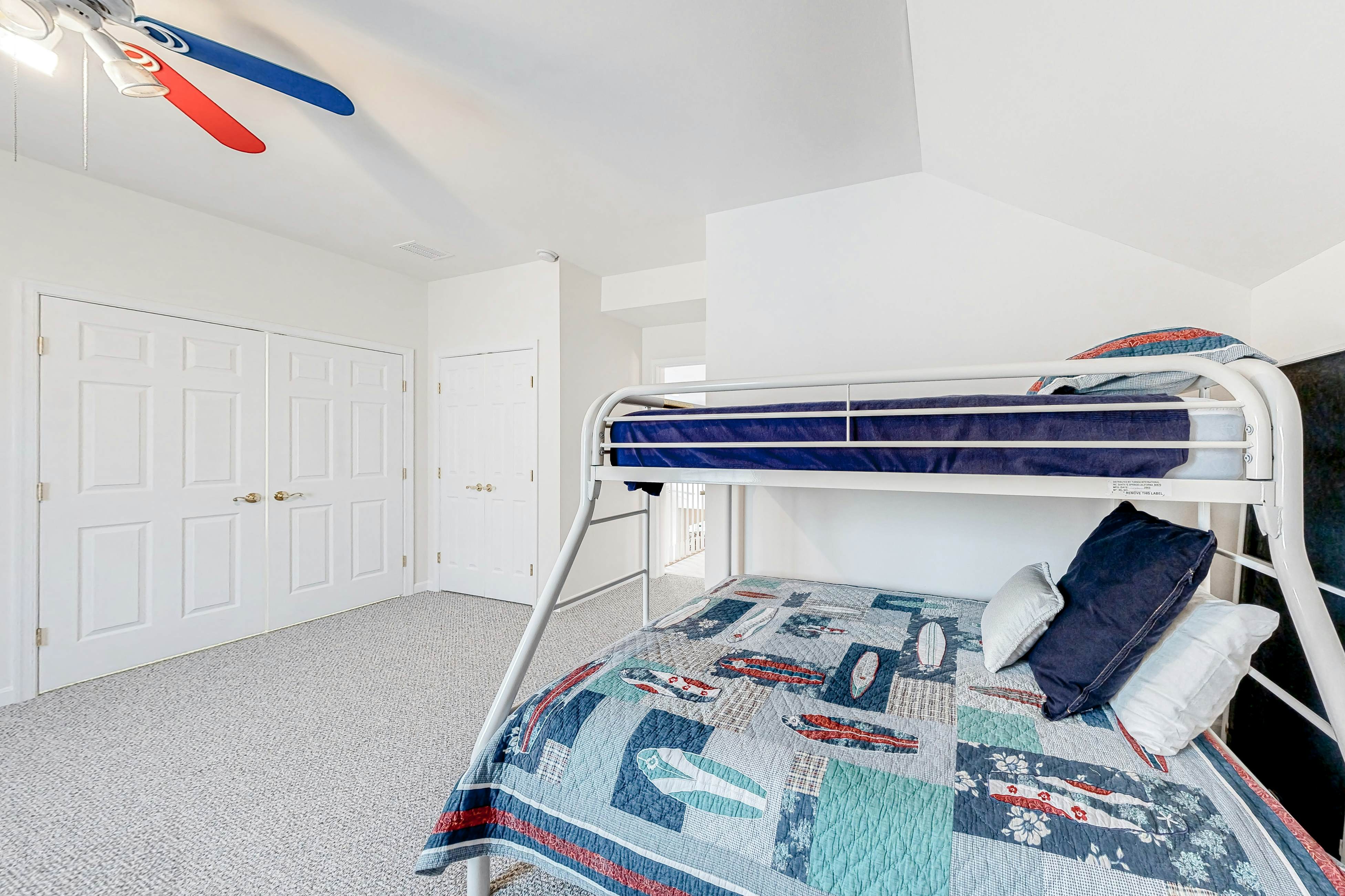 Bethany Lakes --- 38358 Virginia Dr