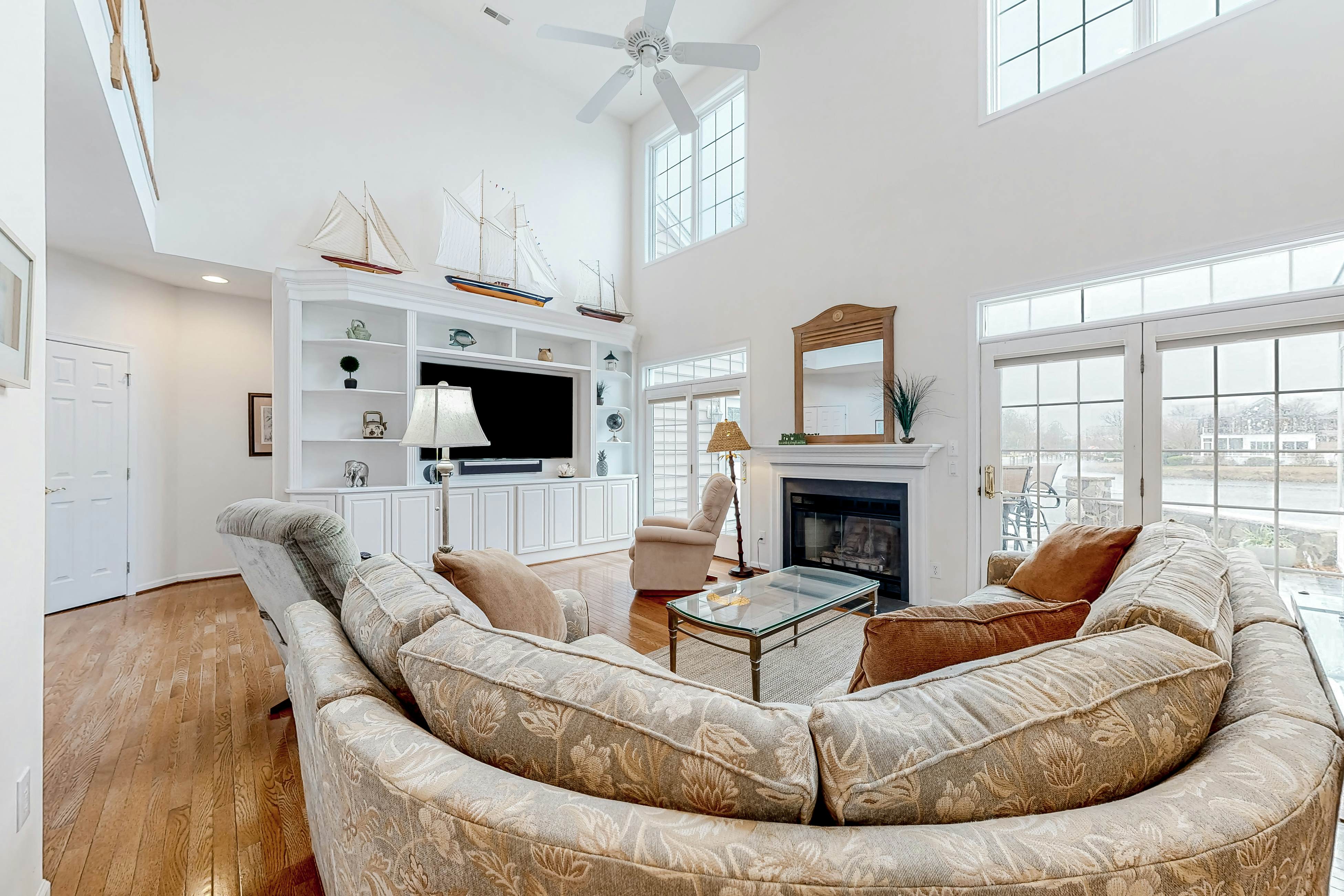 Bethany Lakes --- 38358 Virginia Dr