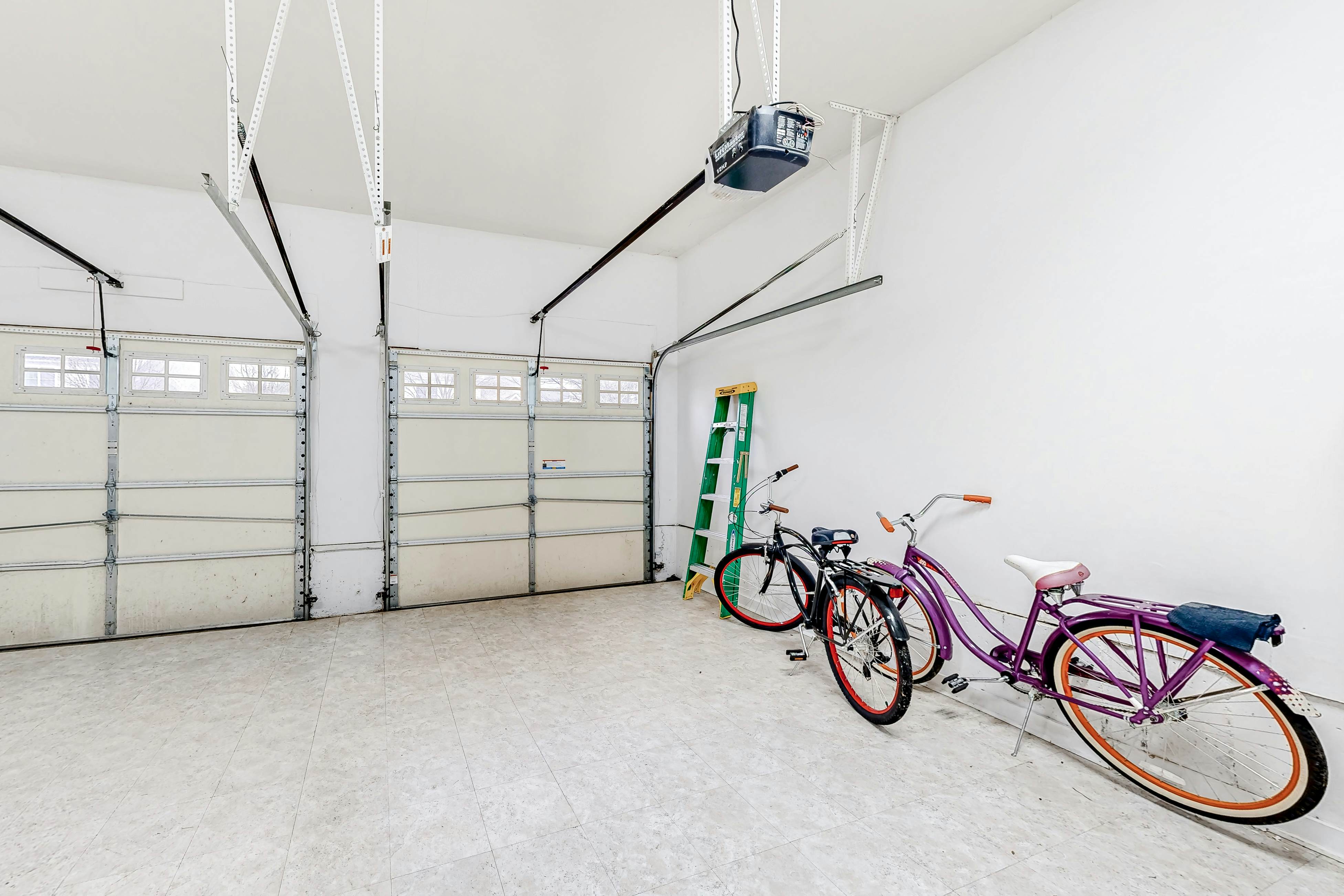 Bethany Lakes --- 38358 Virginia Dr