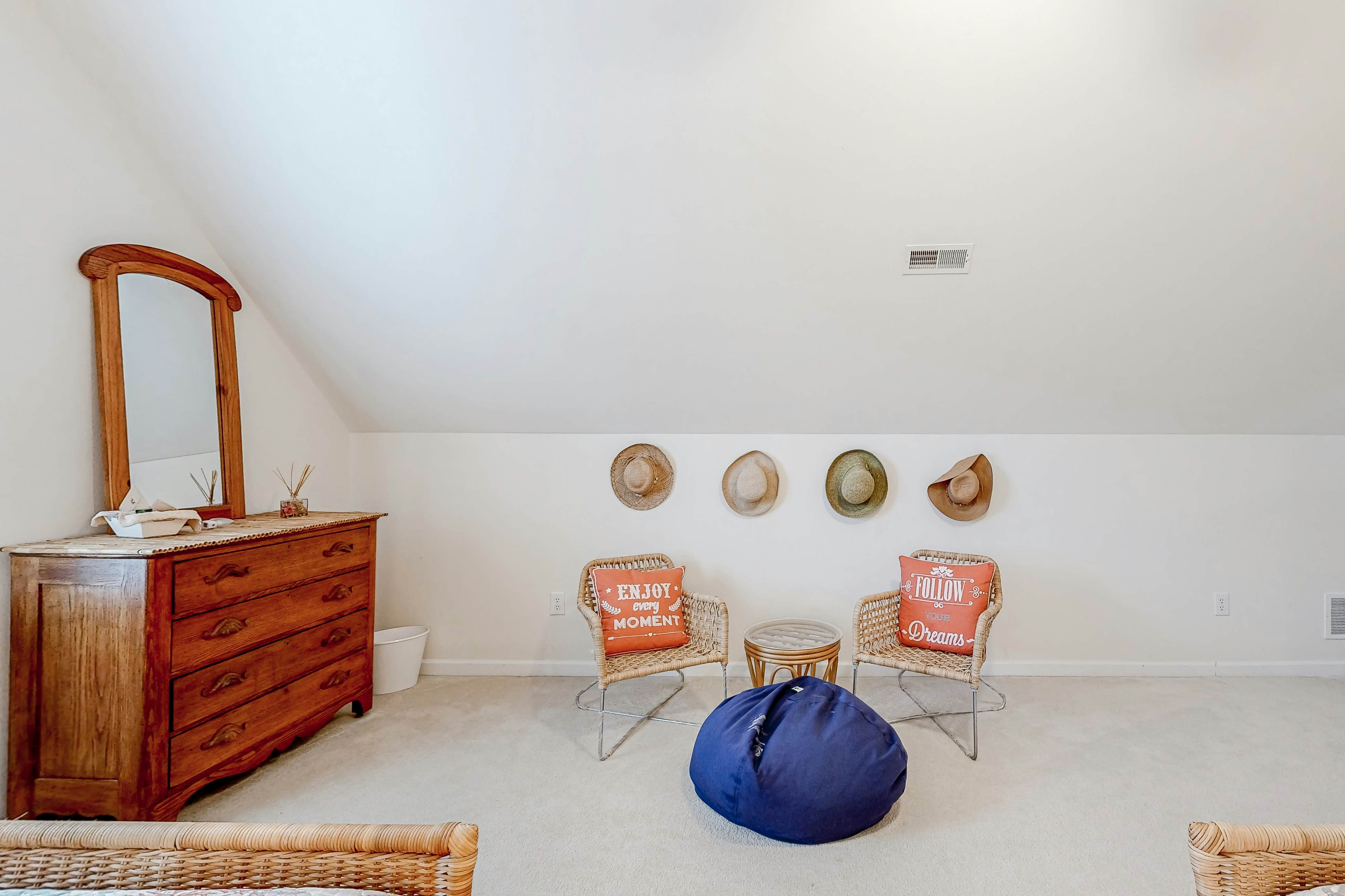 Bethany Lakes --- 38358 Virginia Dr