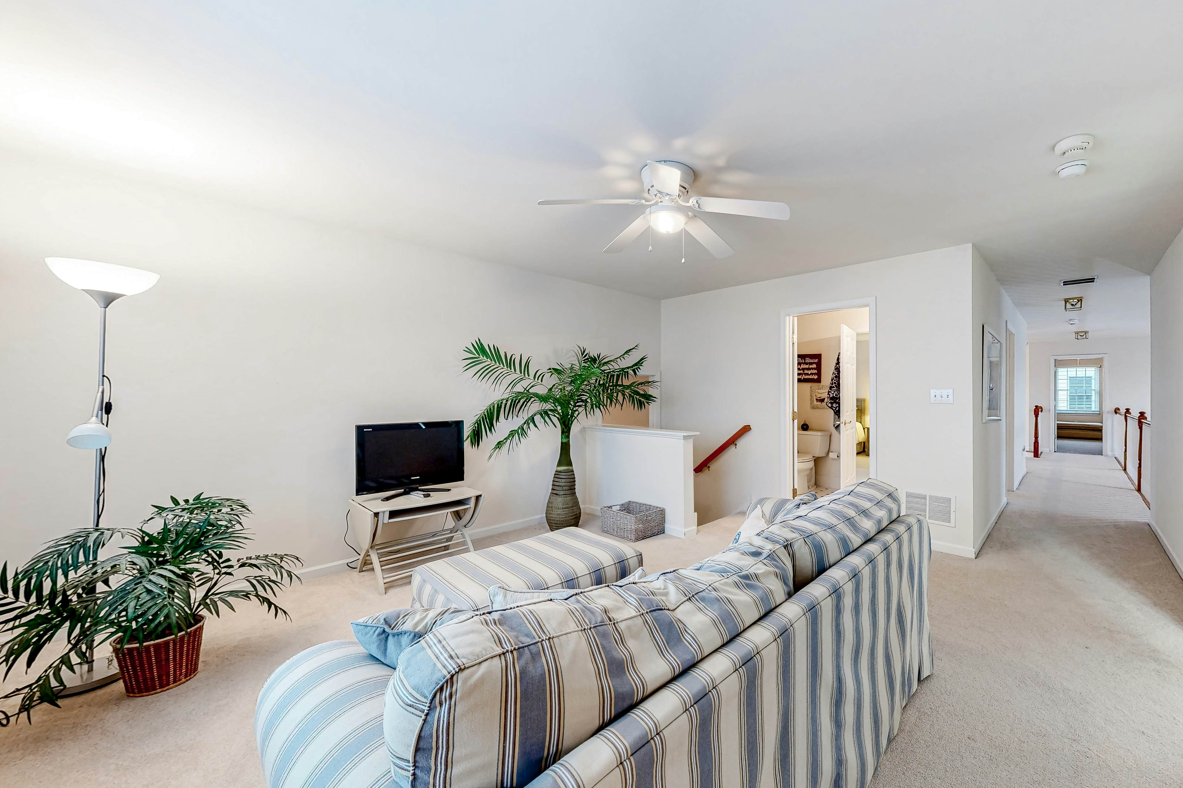 Bethany Lakes --- 38358 Virginia Dr