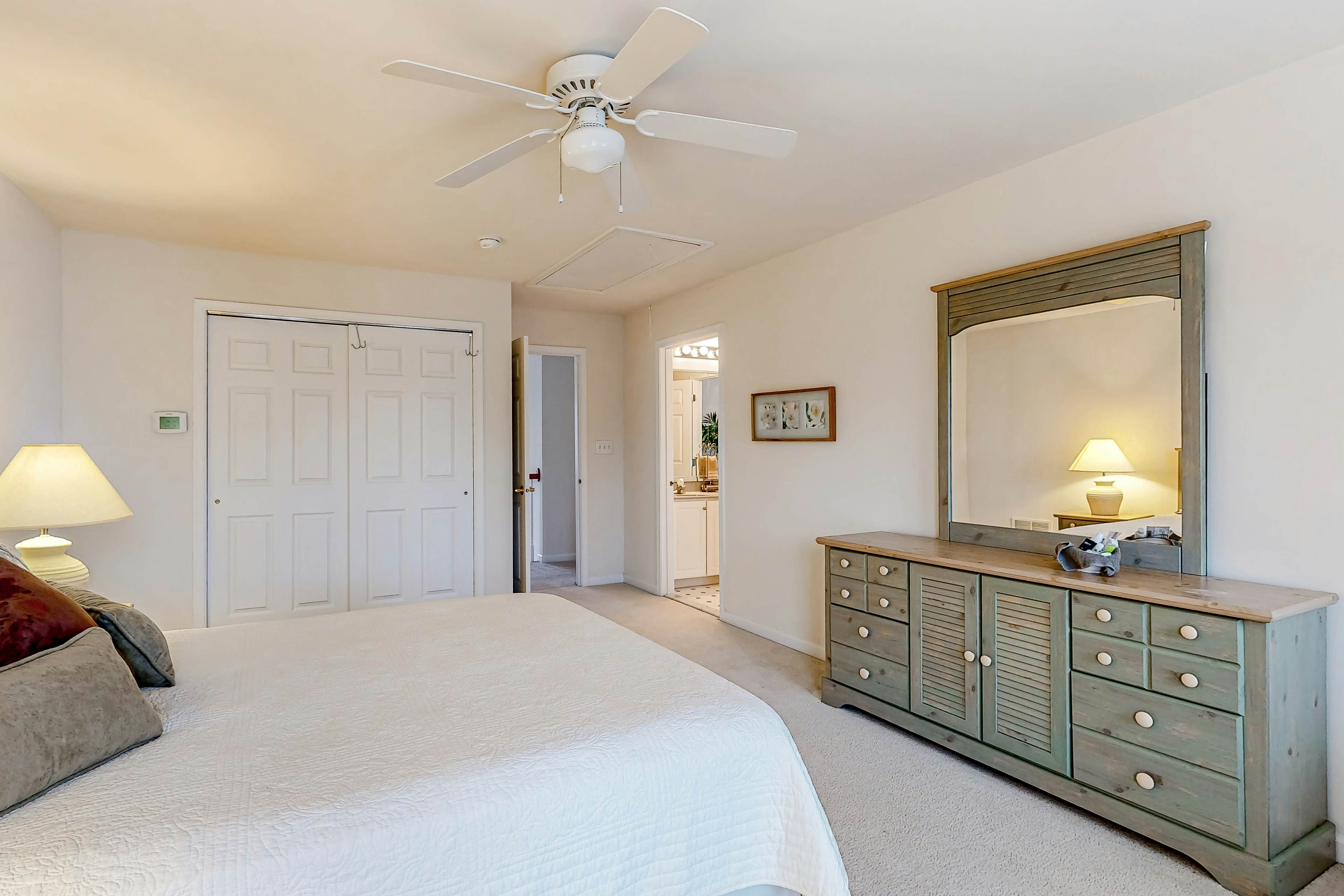 Bethany Lakes --- 38358 Virginia Dr