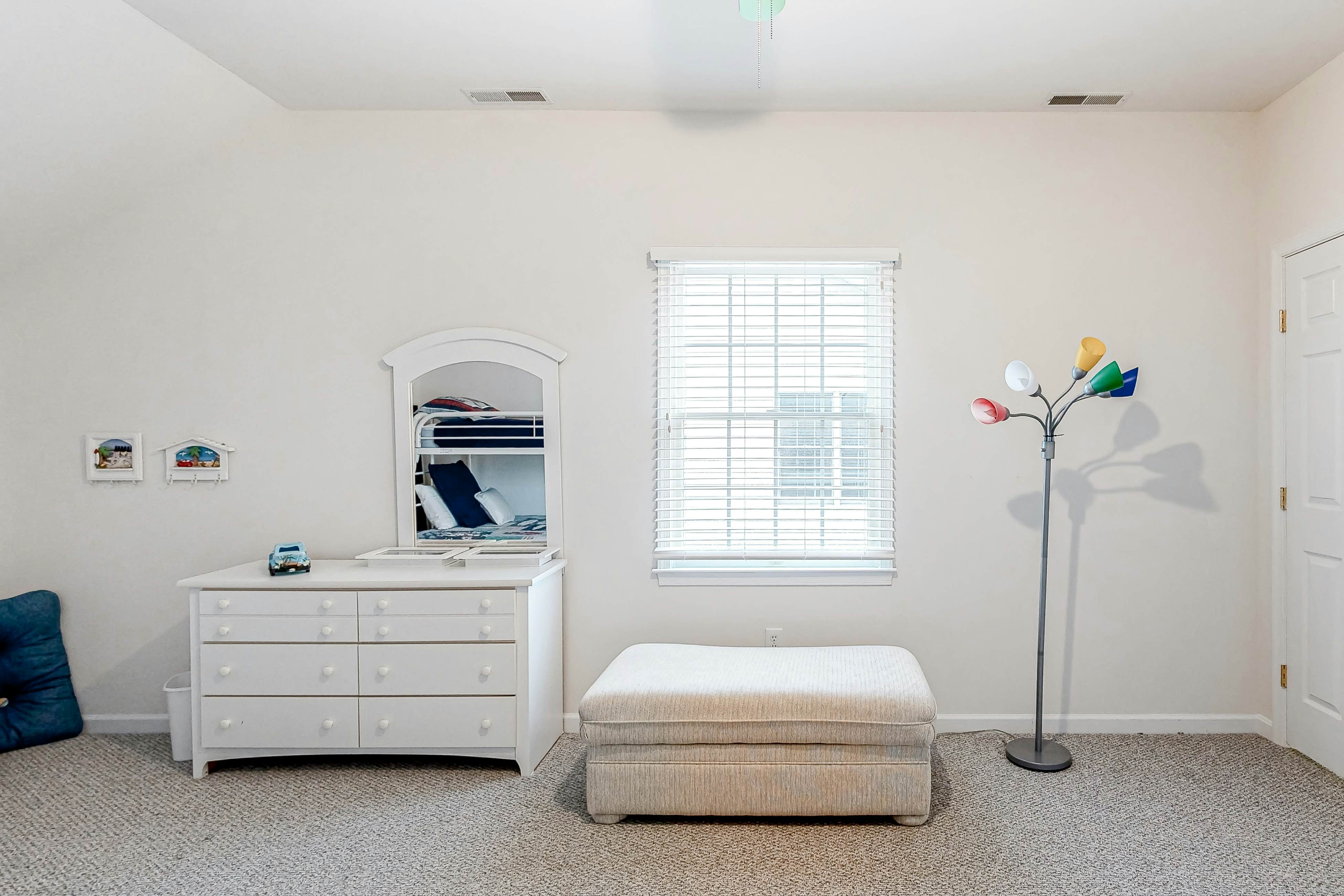 Bethany Lakes --- 38358 Virginia Dr