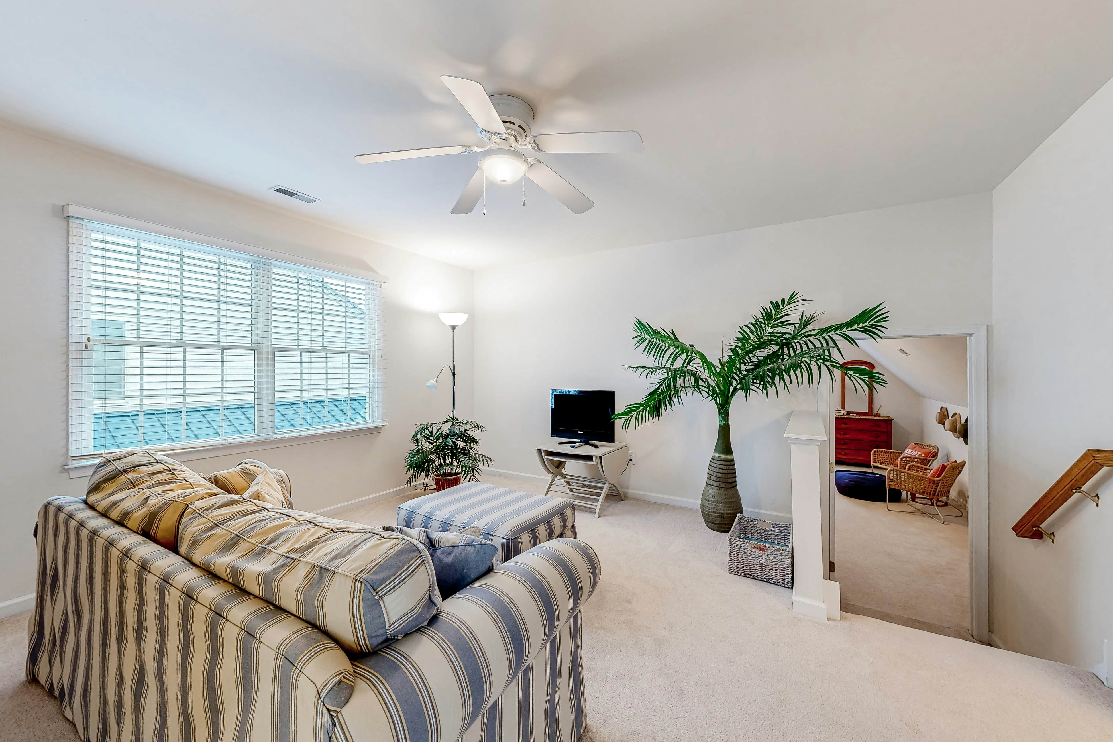 Bethany Lakes --- 38358 Virginia Dr