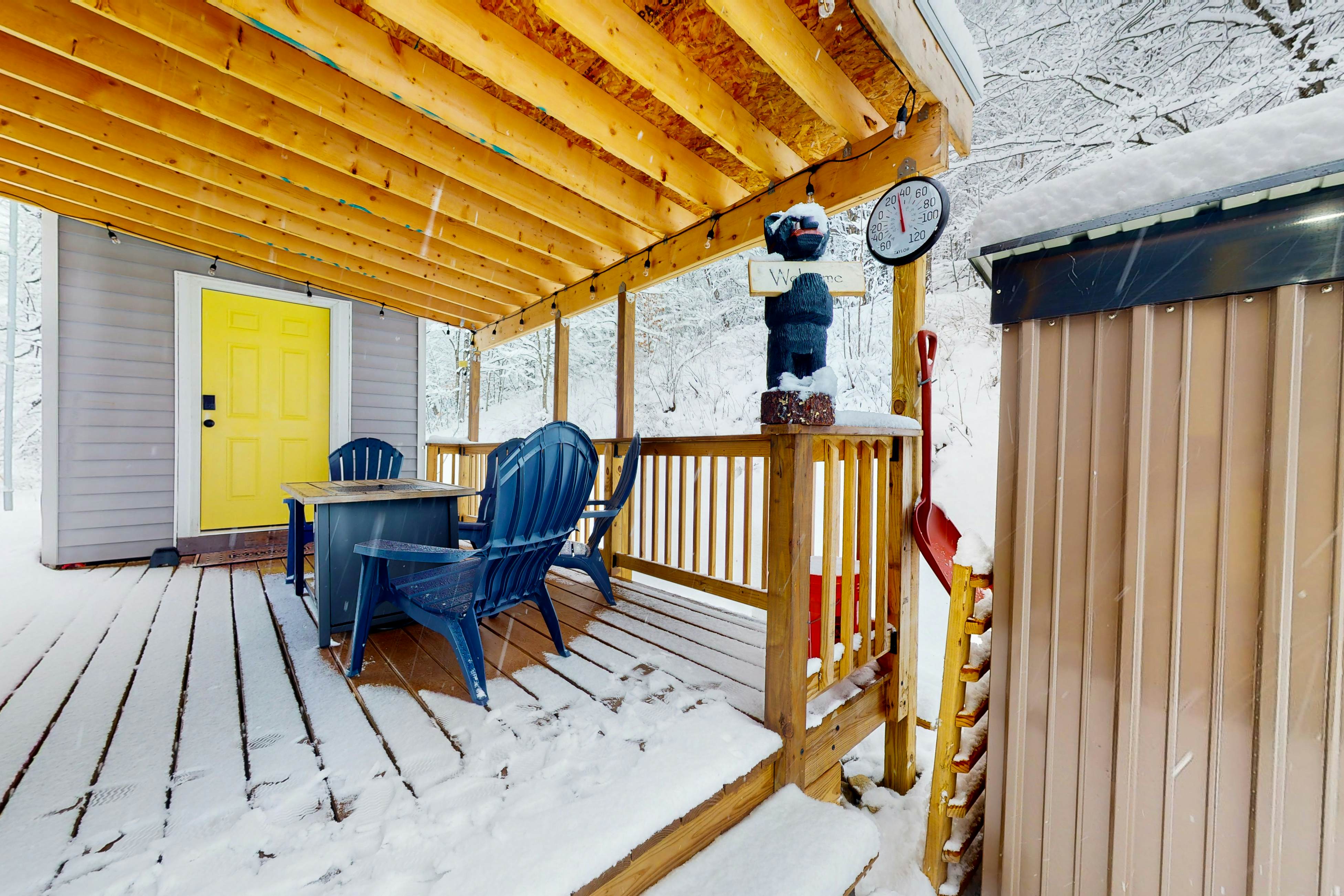 Tiny Homes on Pleasant