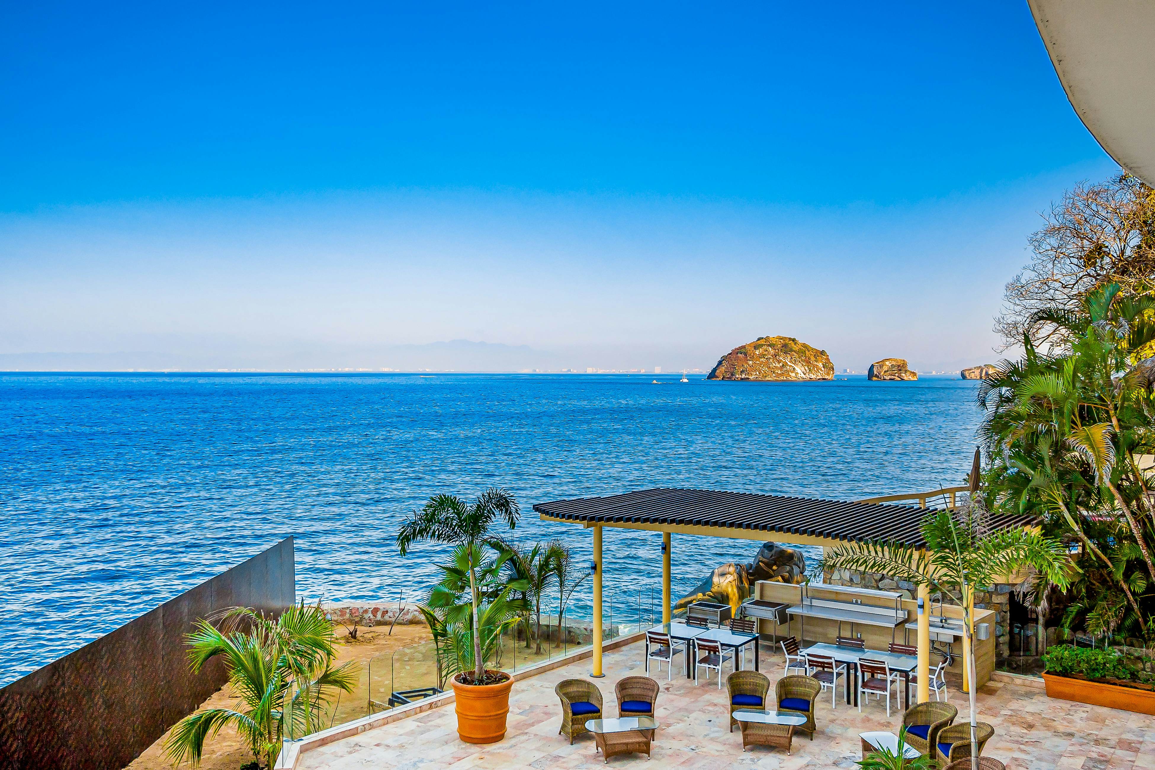 Blue Horizon 202 at Residences