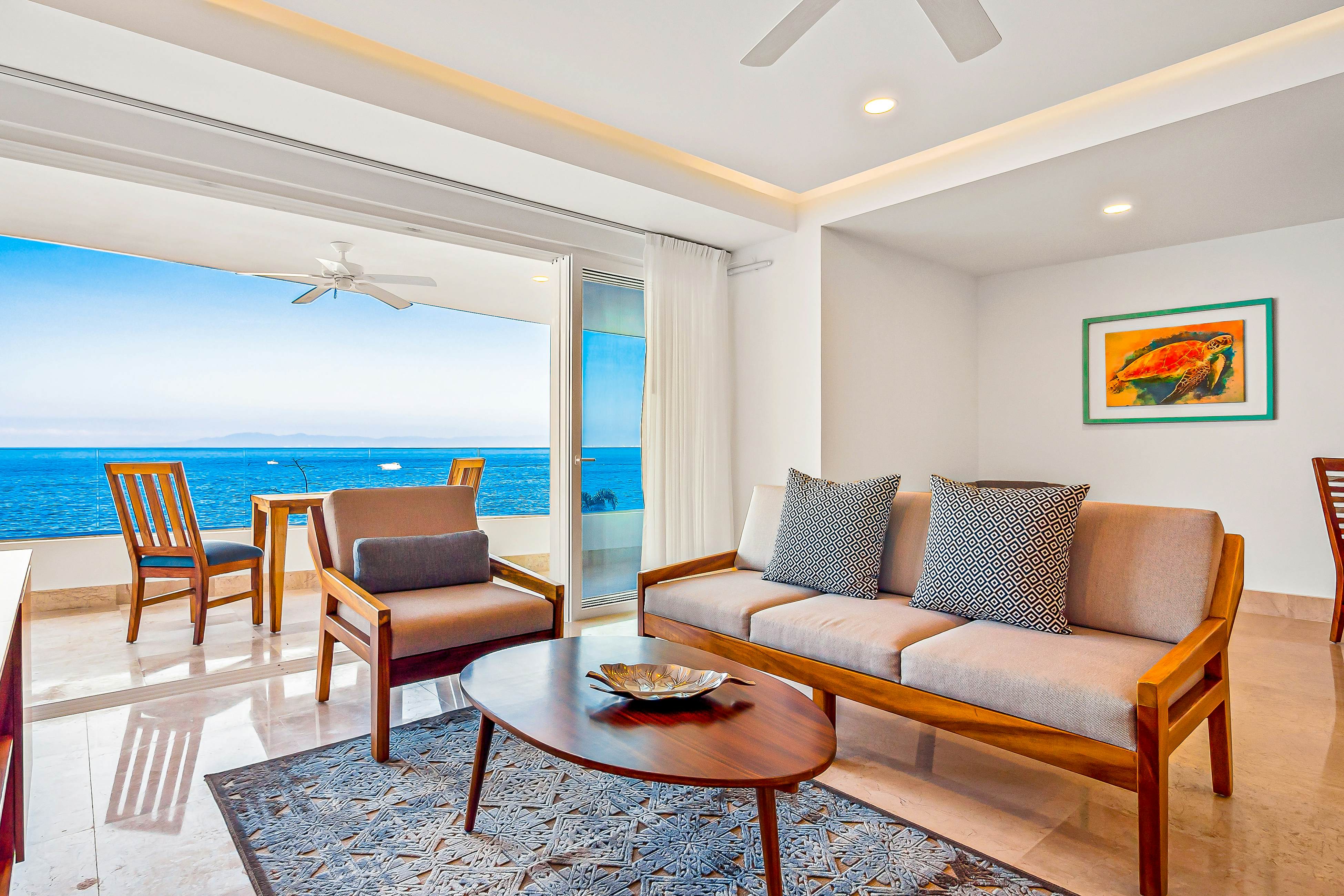 Blue Horizon 202 at Residences