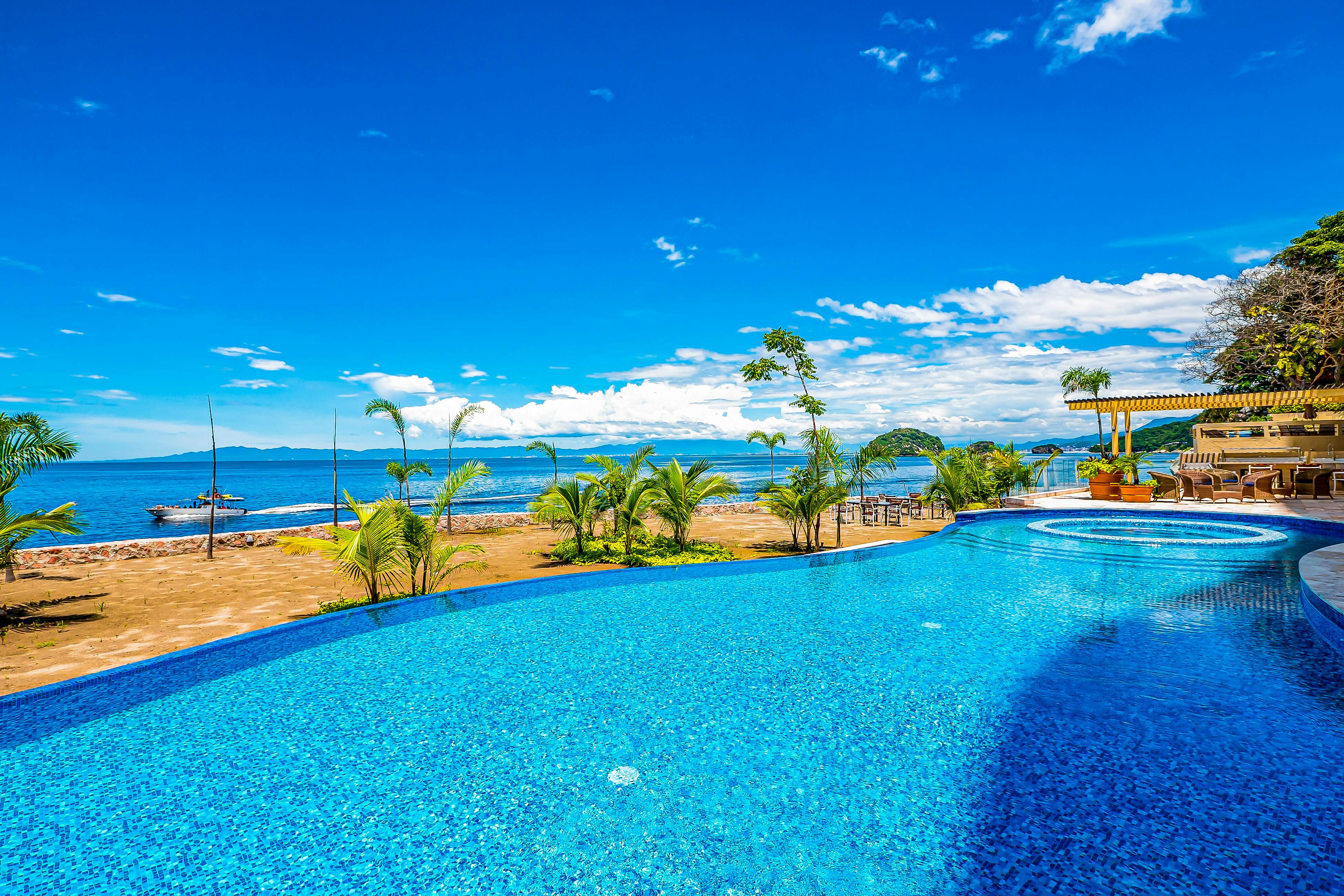 Blue Horizon 202 at Residences