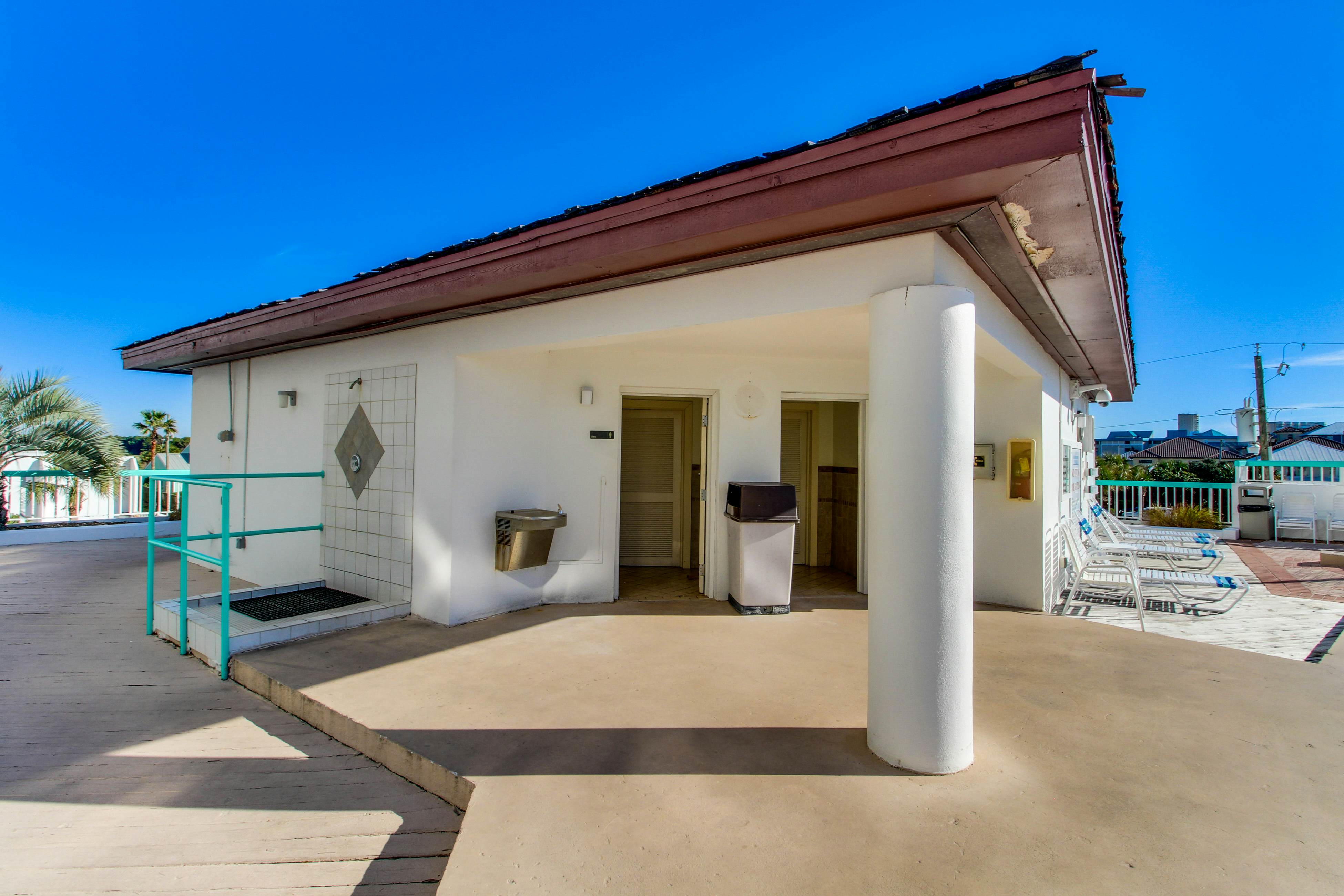 Surfside Resort 808 (2)