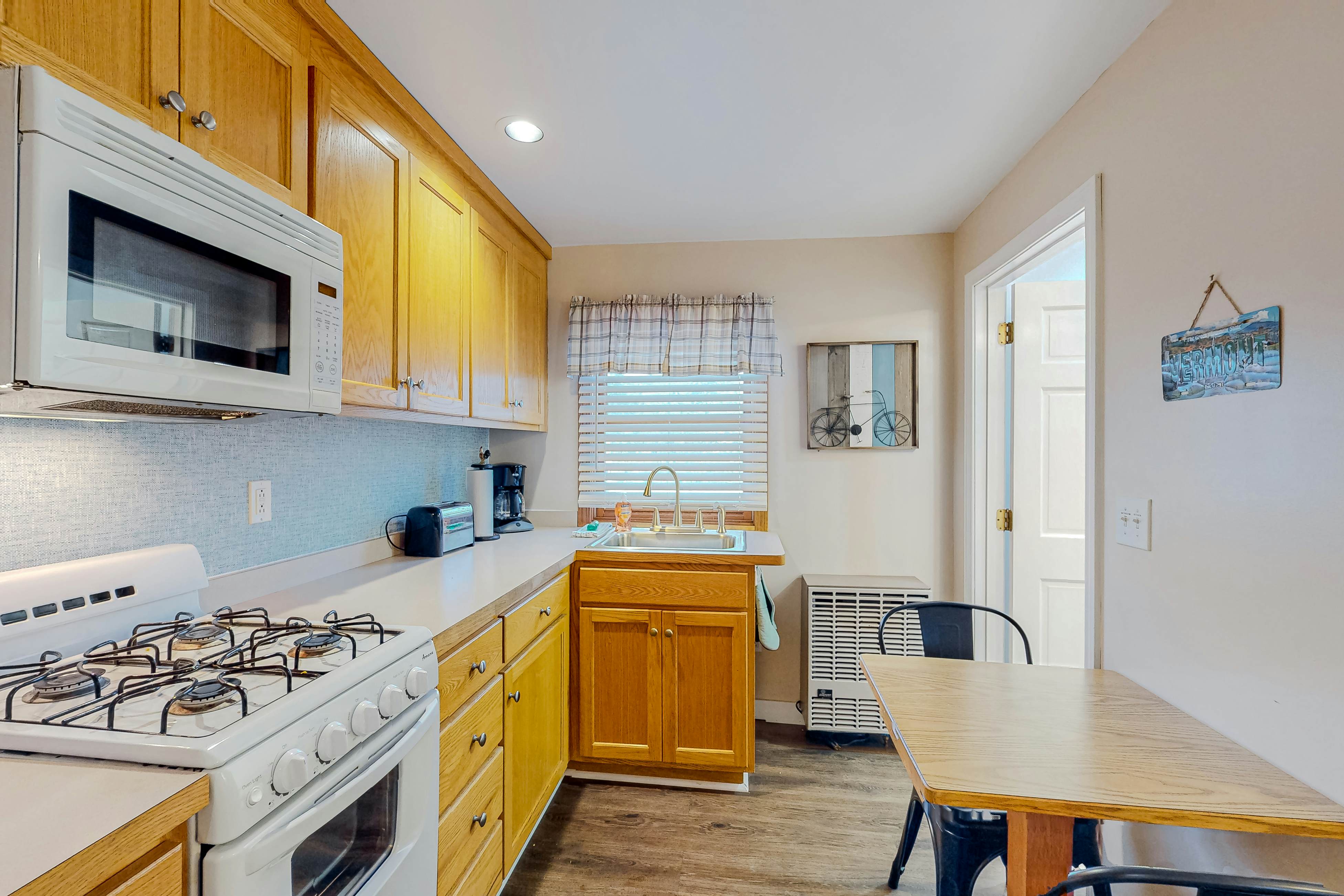 Vermont Farmhouse Cabin #2