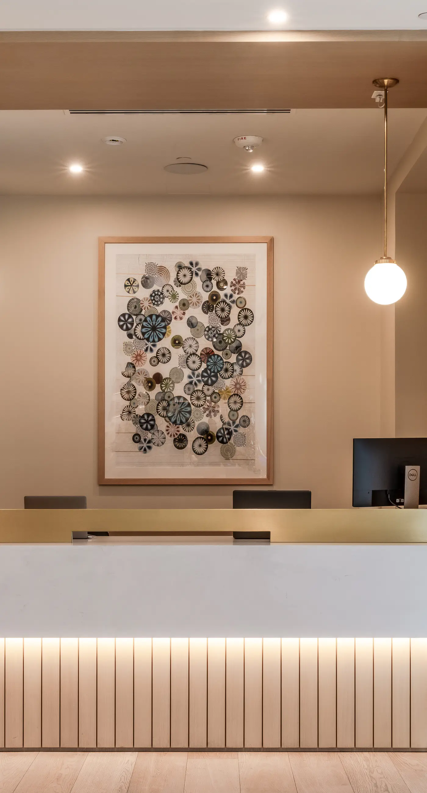 Natiivo Austin Holiday