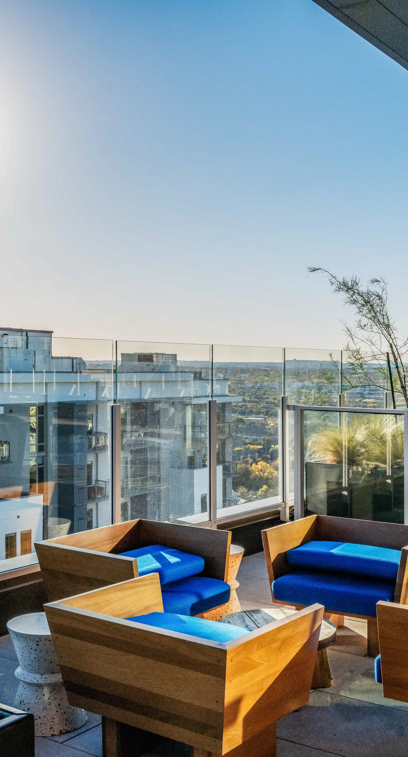 Natiivo Austin Holiday