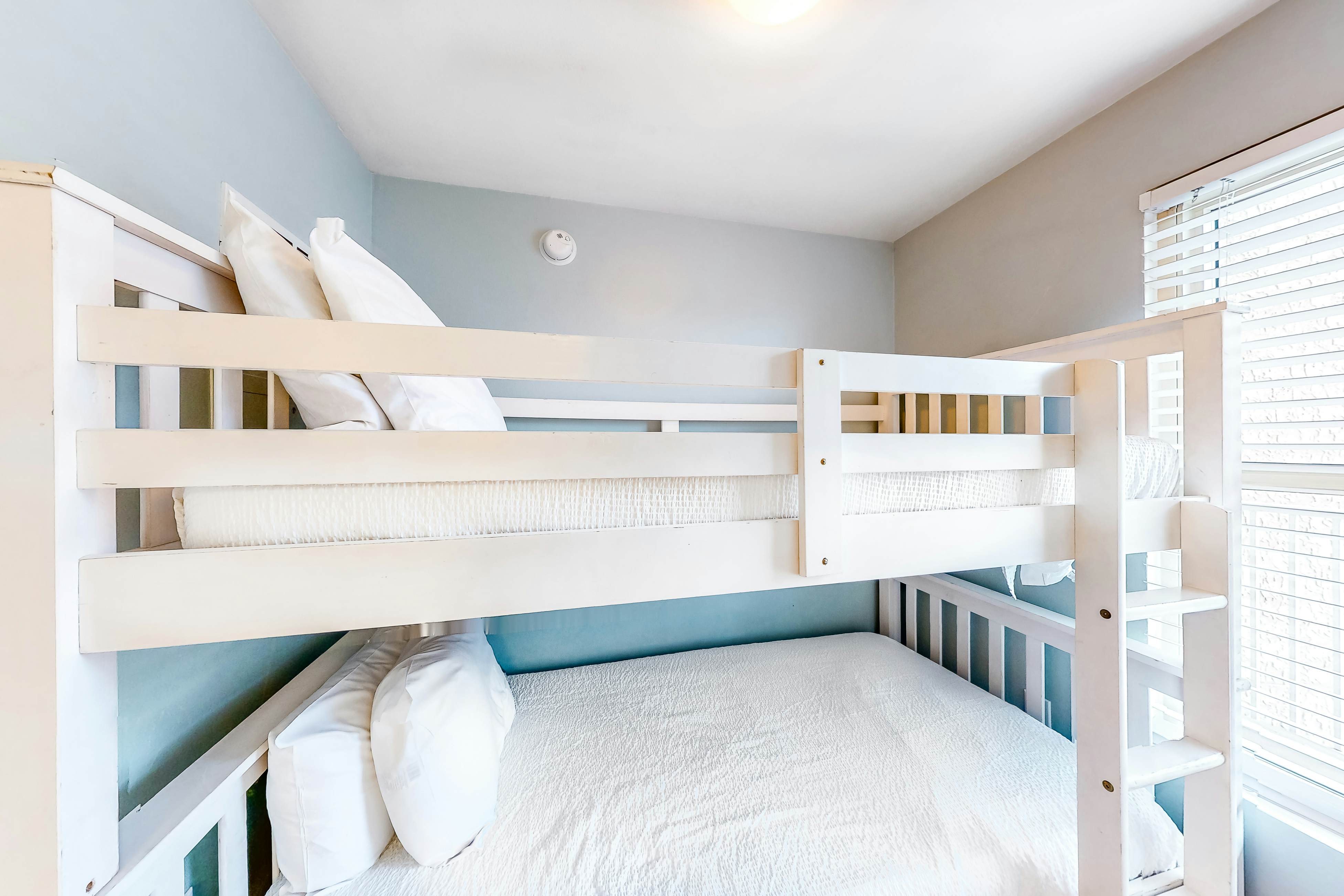 Shores of Panama 1517