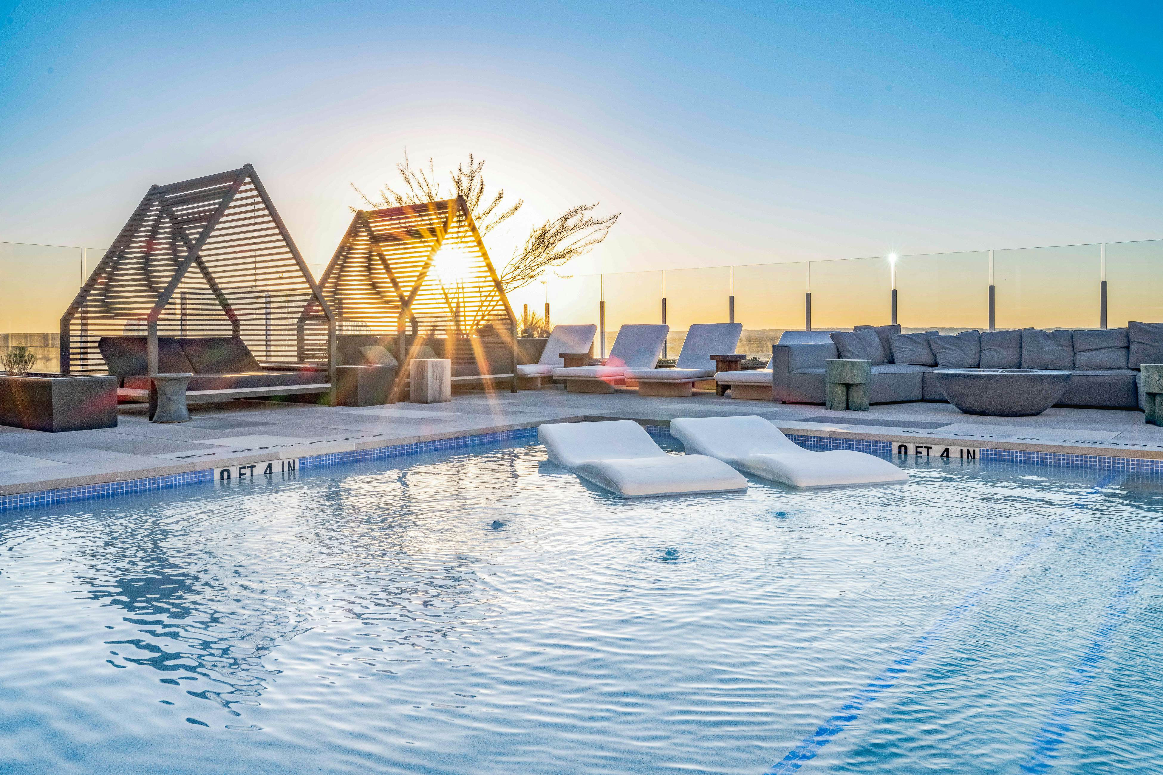 Natiivo Austin Cardinal