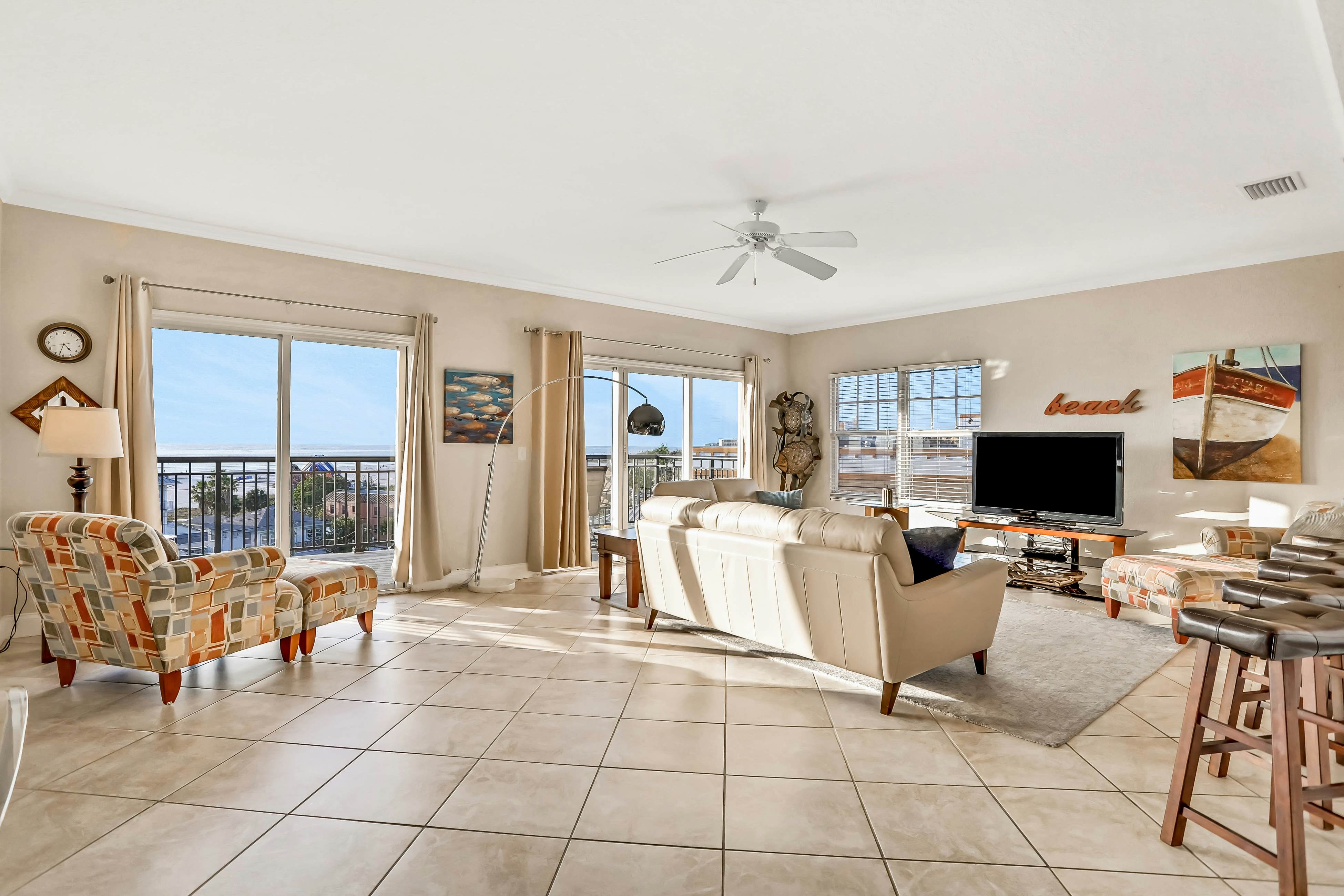 Treasure Island Vacation Rentals, Condo Rentals Vacasa