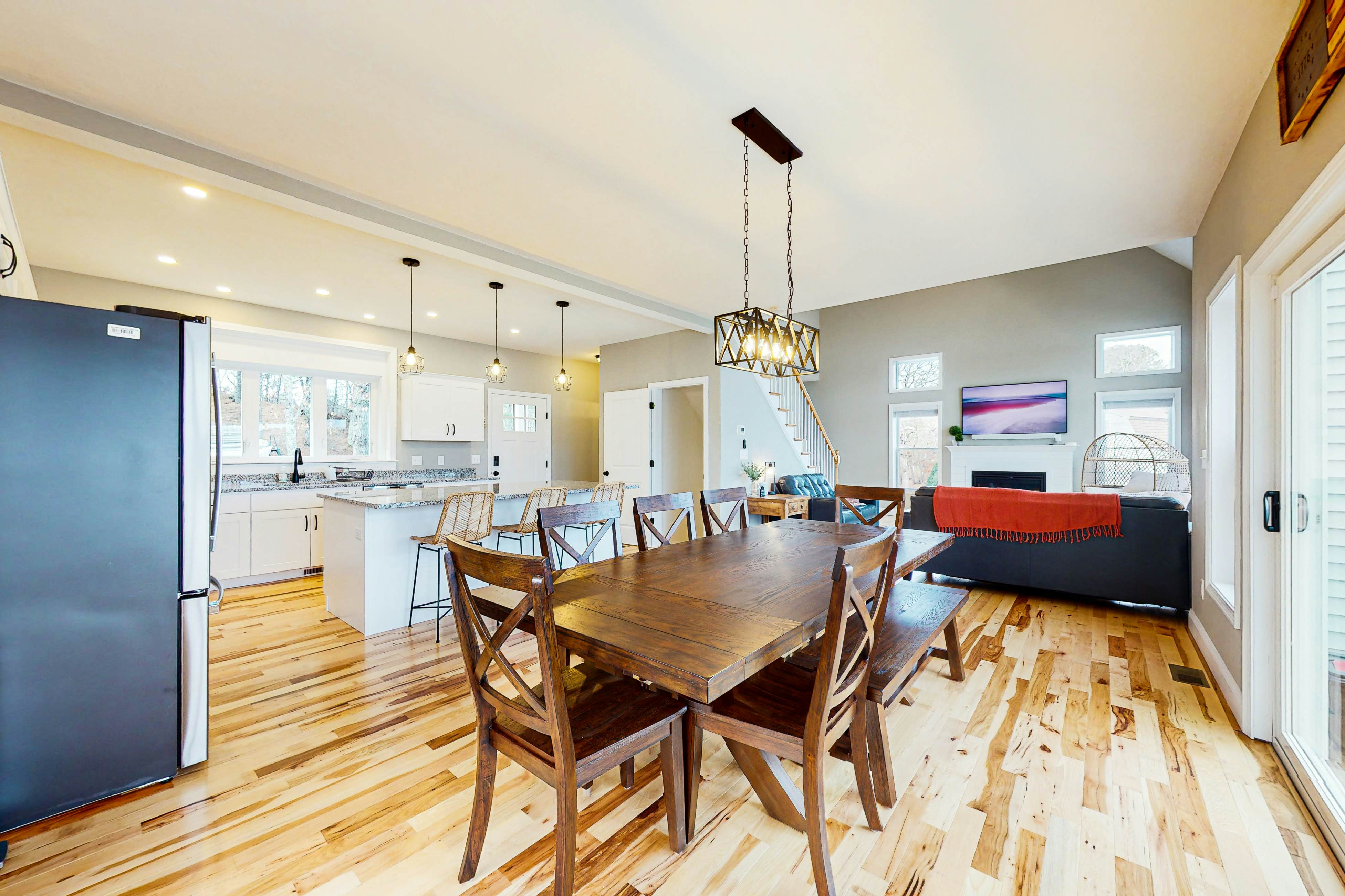 Navy Door Lake Escape