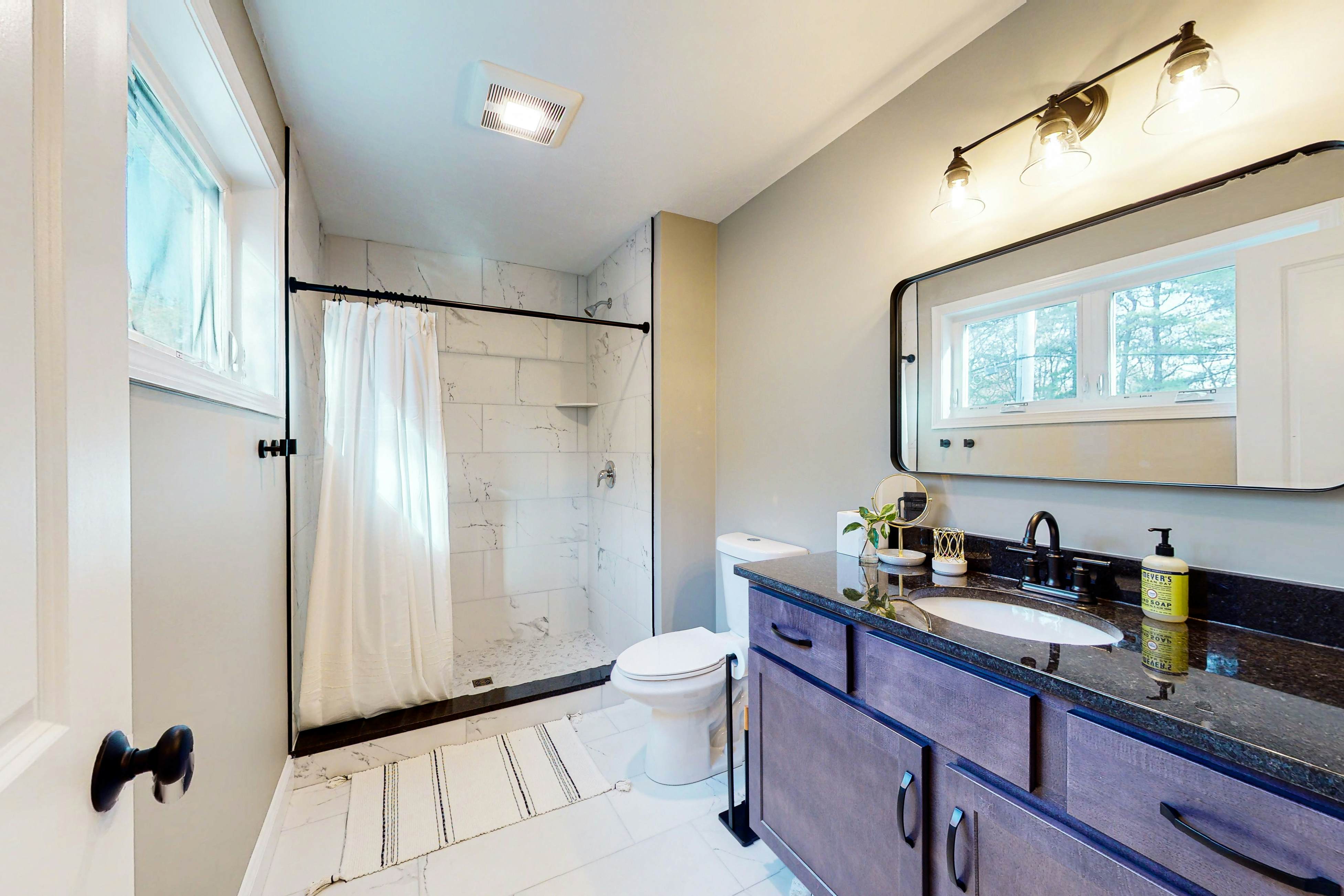 Navy Door Lake Escape