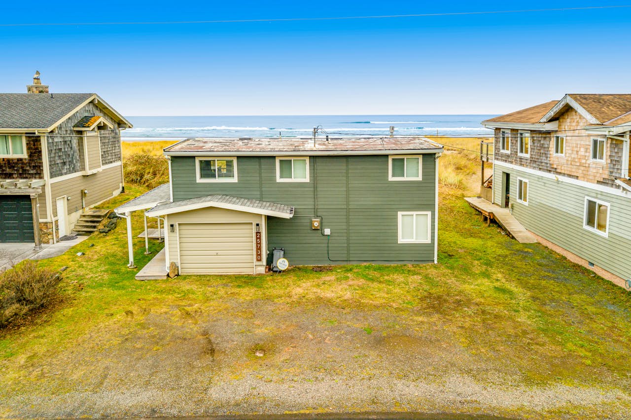 Shore Fun 3 BD Rockaway Beach, OR Vacation Rental Vacasa