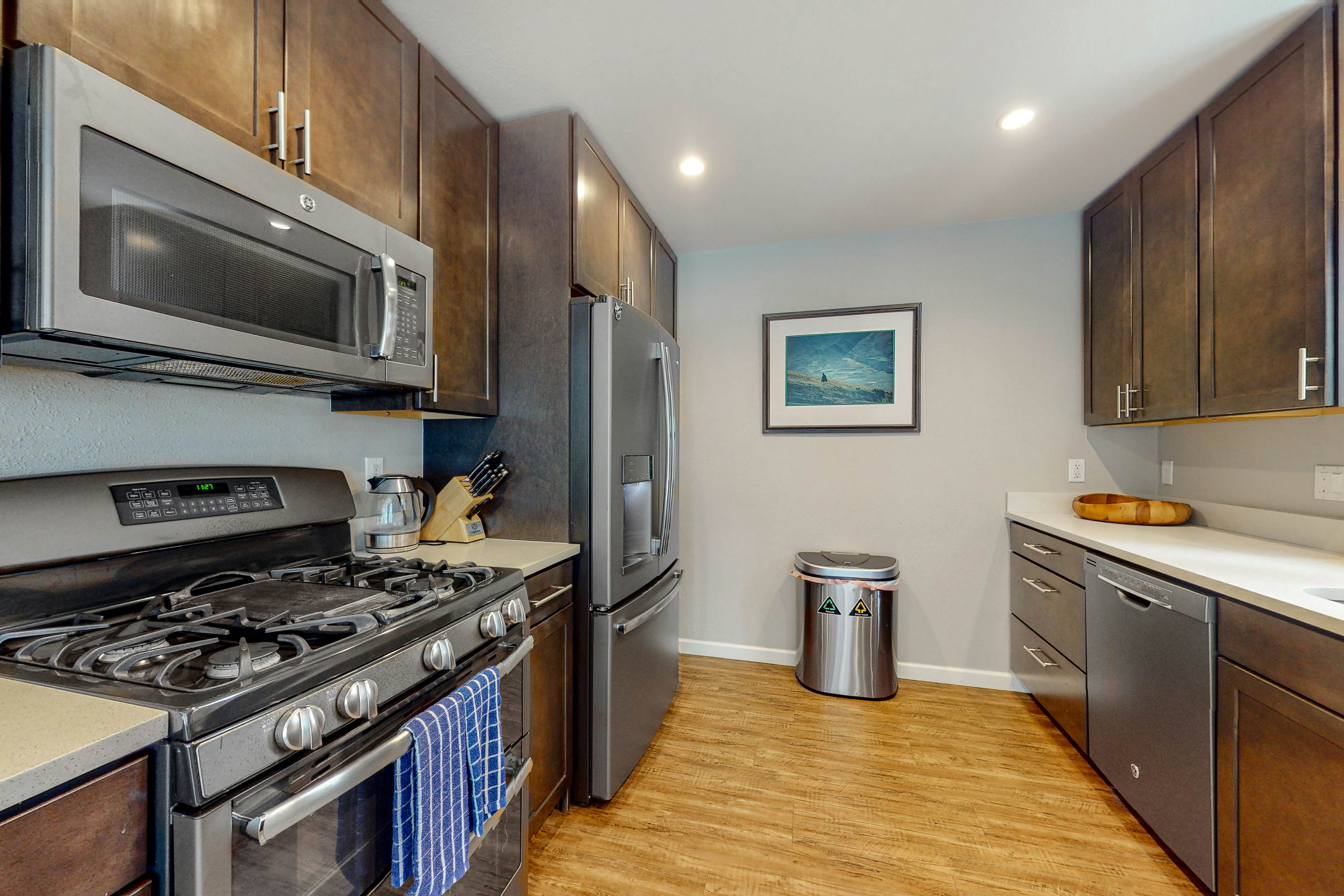 hidden image preload