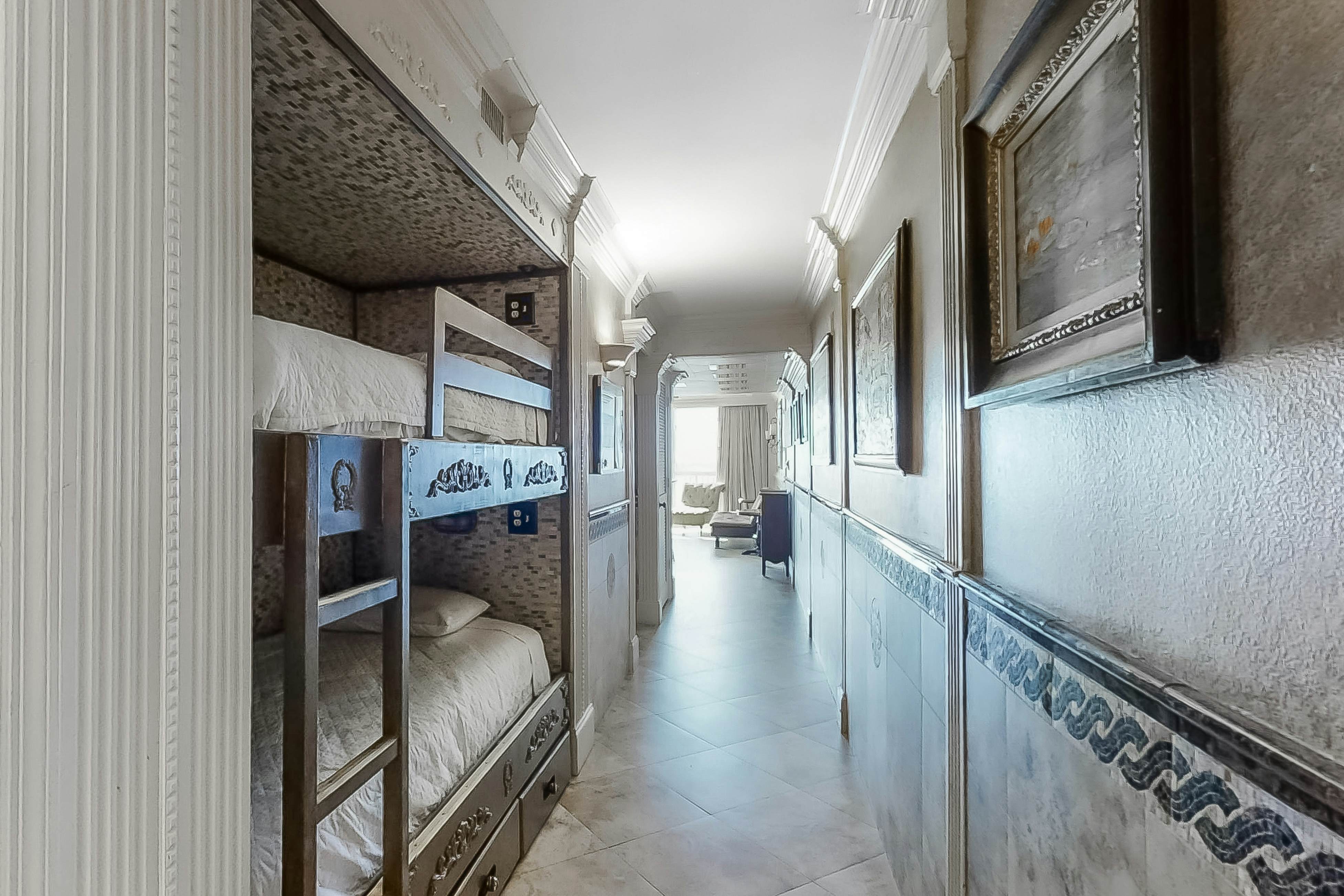 Pelican Beach Resort 1502