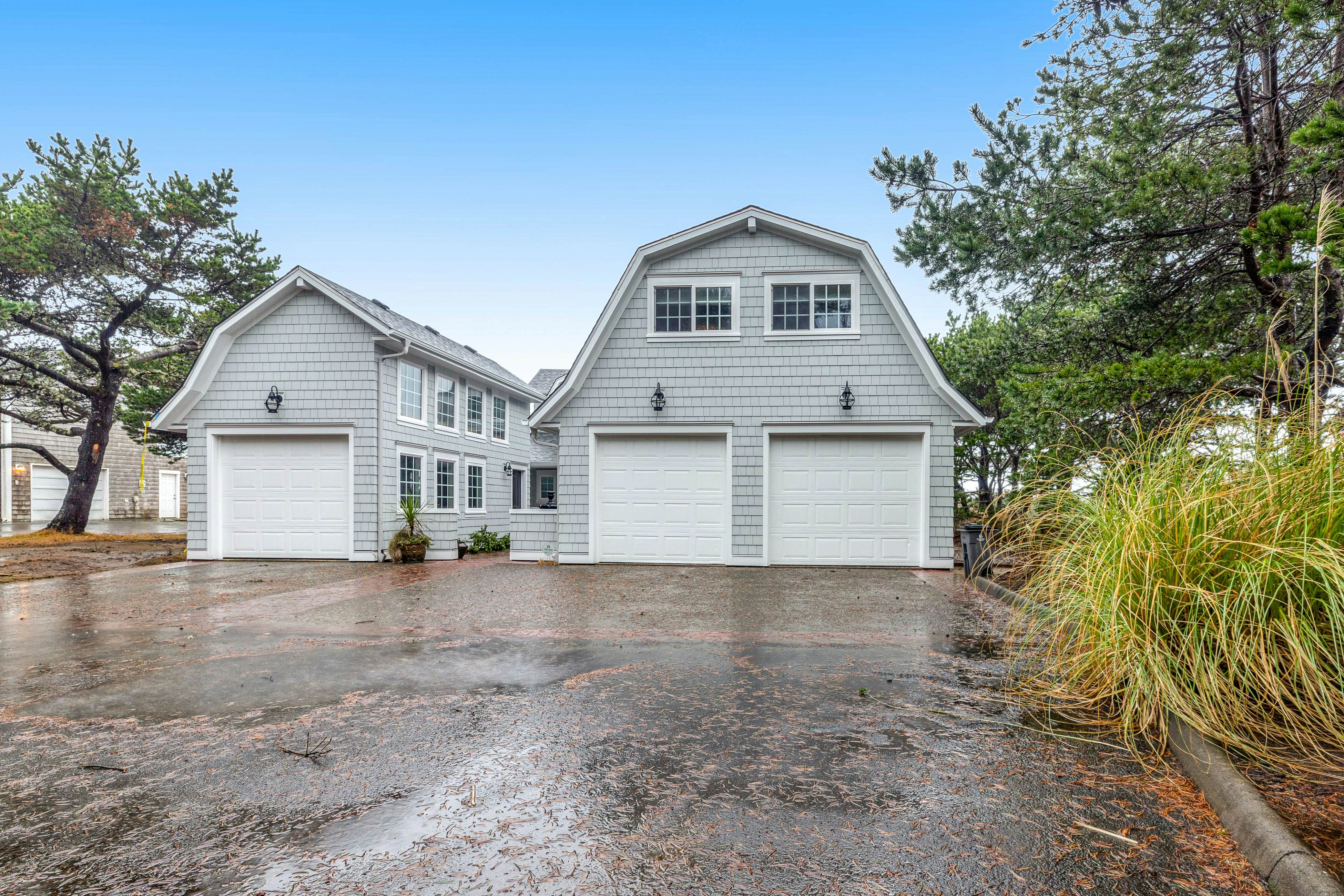 Ocean Delight 1 BD Warrenton, OR Vacation Rental Vacasa