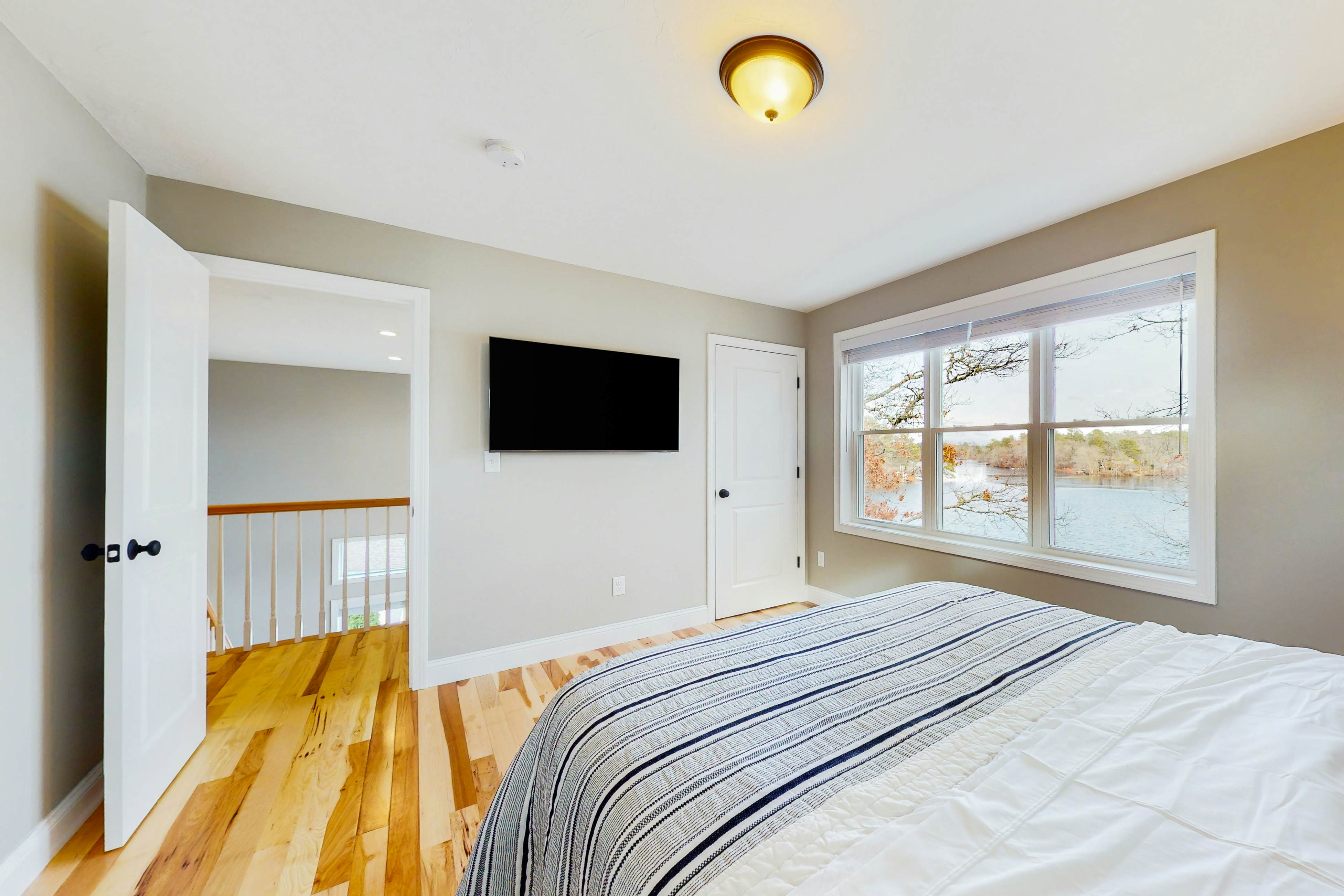 Navy Door Lake Escape