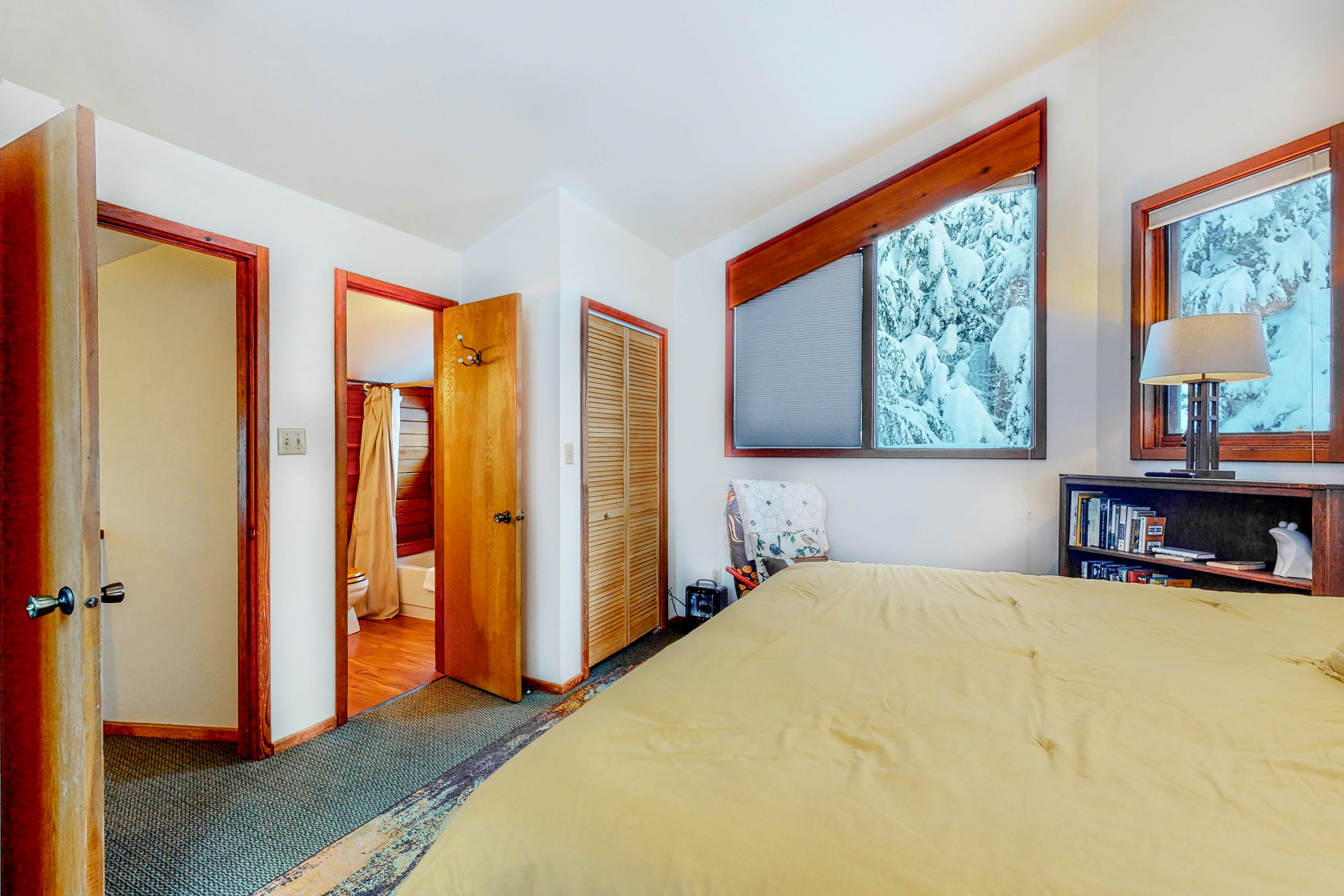 Compton's Forest Chalet 