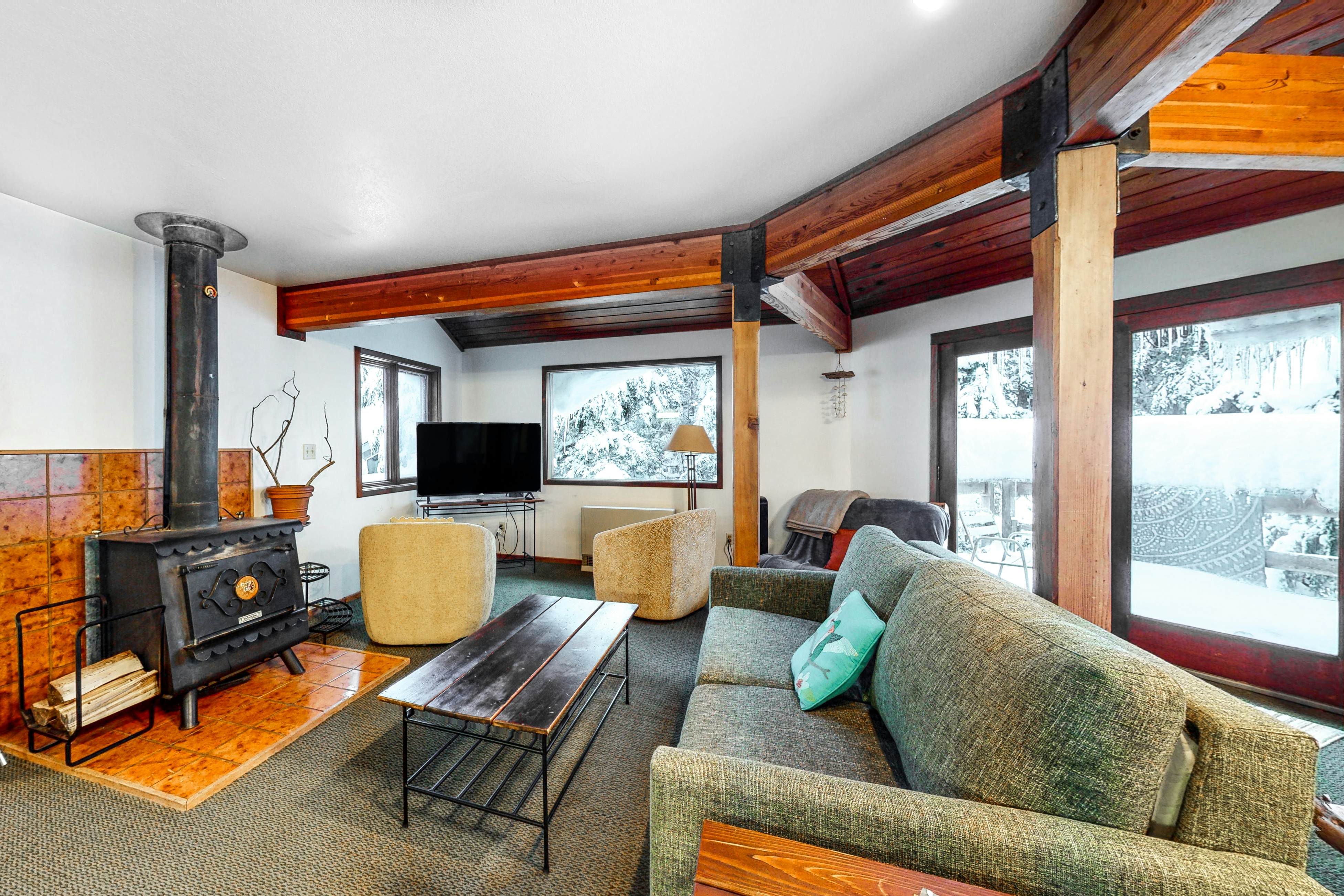 Compton's Forest Chalet 