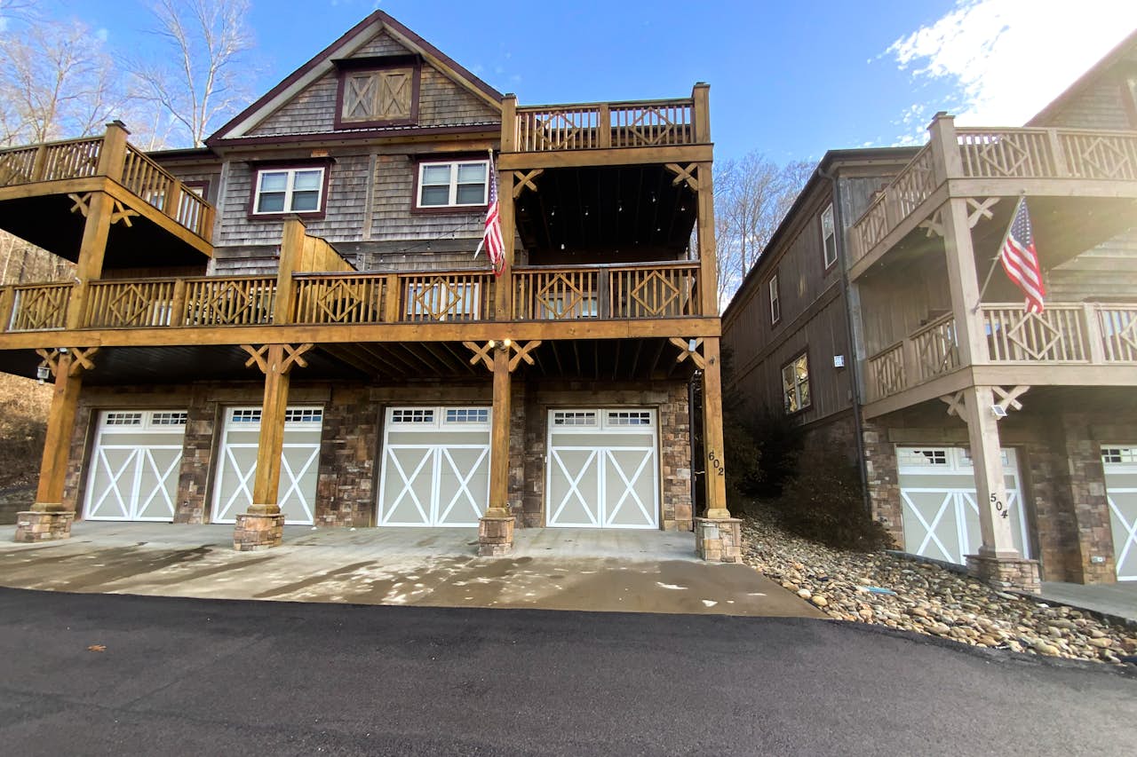 Lake Dreams 3 BD Andersonville, TN Vacation Rental Vacasa