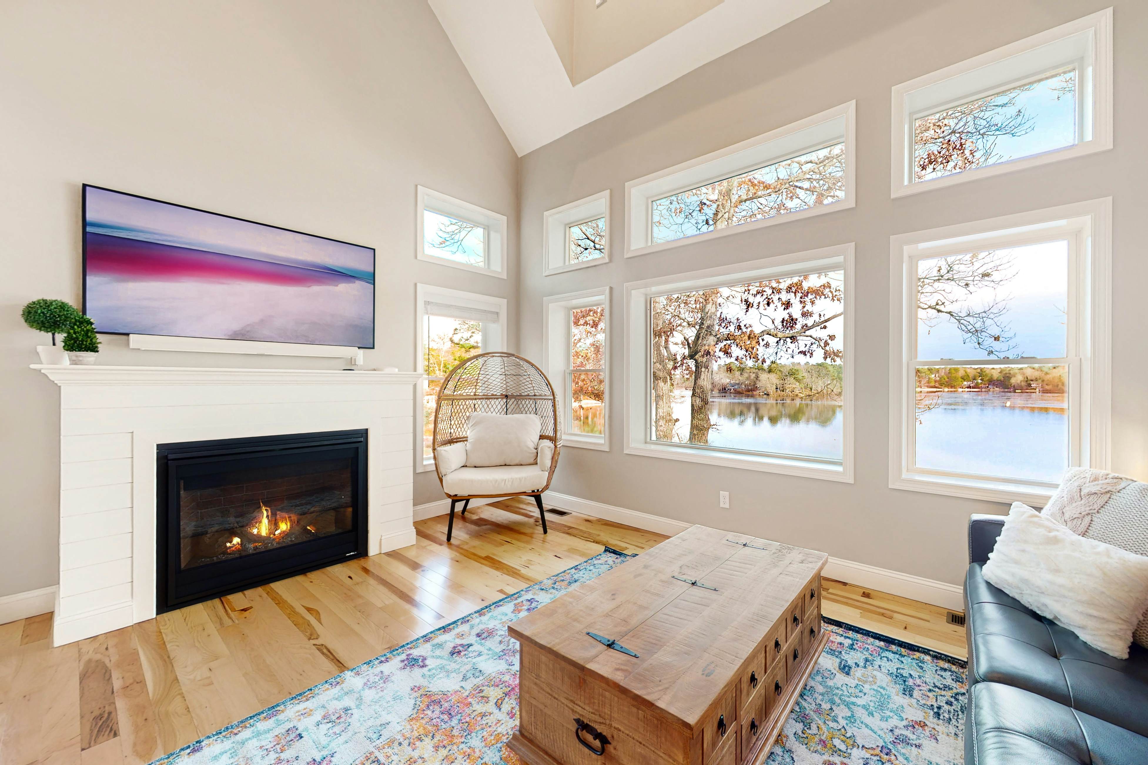 Navy Door Lake Escape