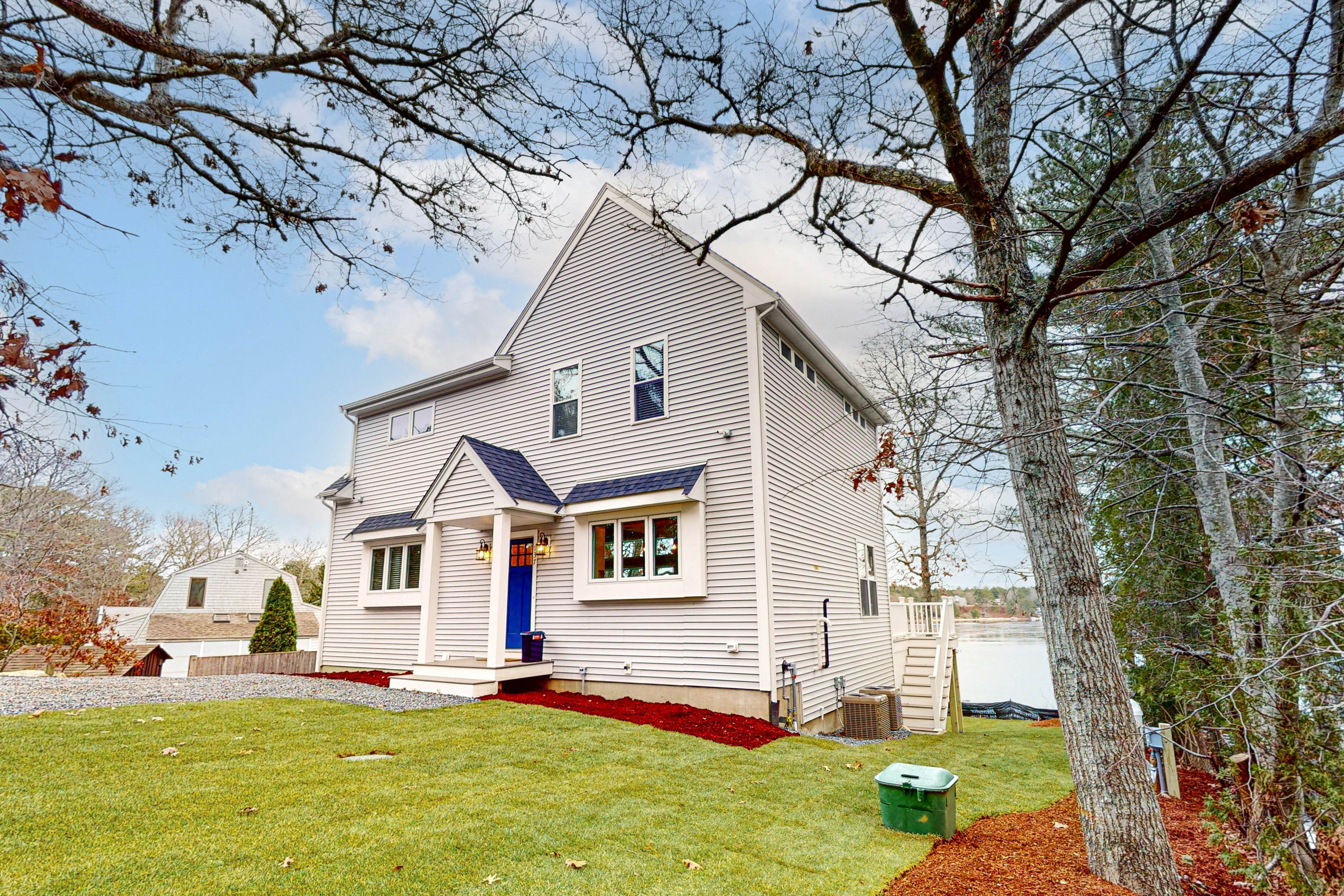 Navy Door Lake Escape