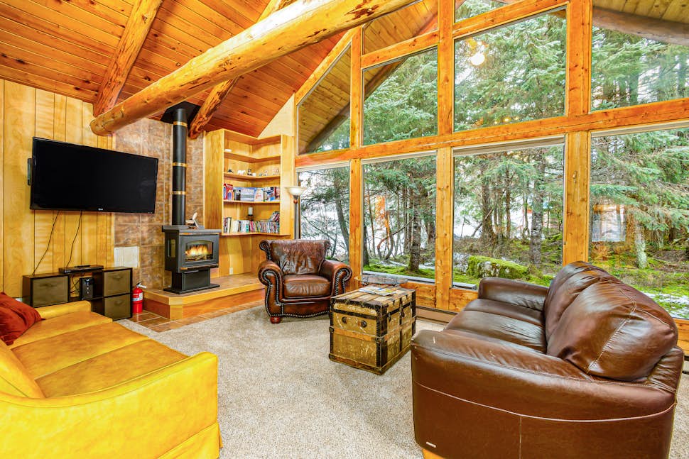 Alpine Meadows Log Cabin 1 BD Girdwood, AK Vacation Rental Vacasa