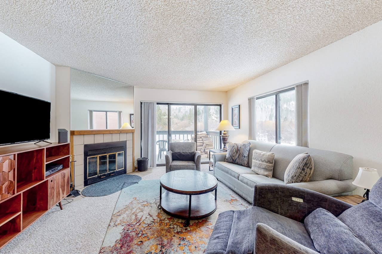 Frisco Meadows 2 BD Frisco, CO Vacation Rental Vacasa