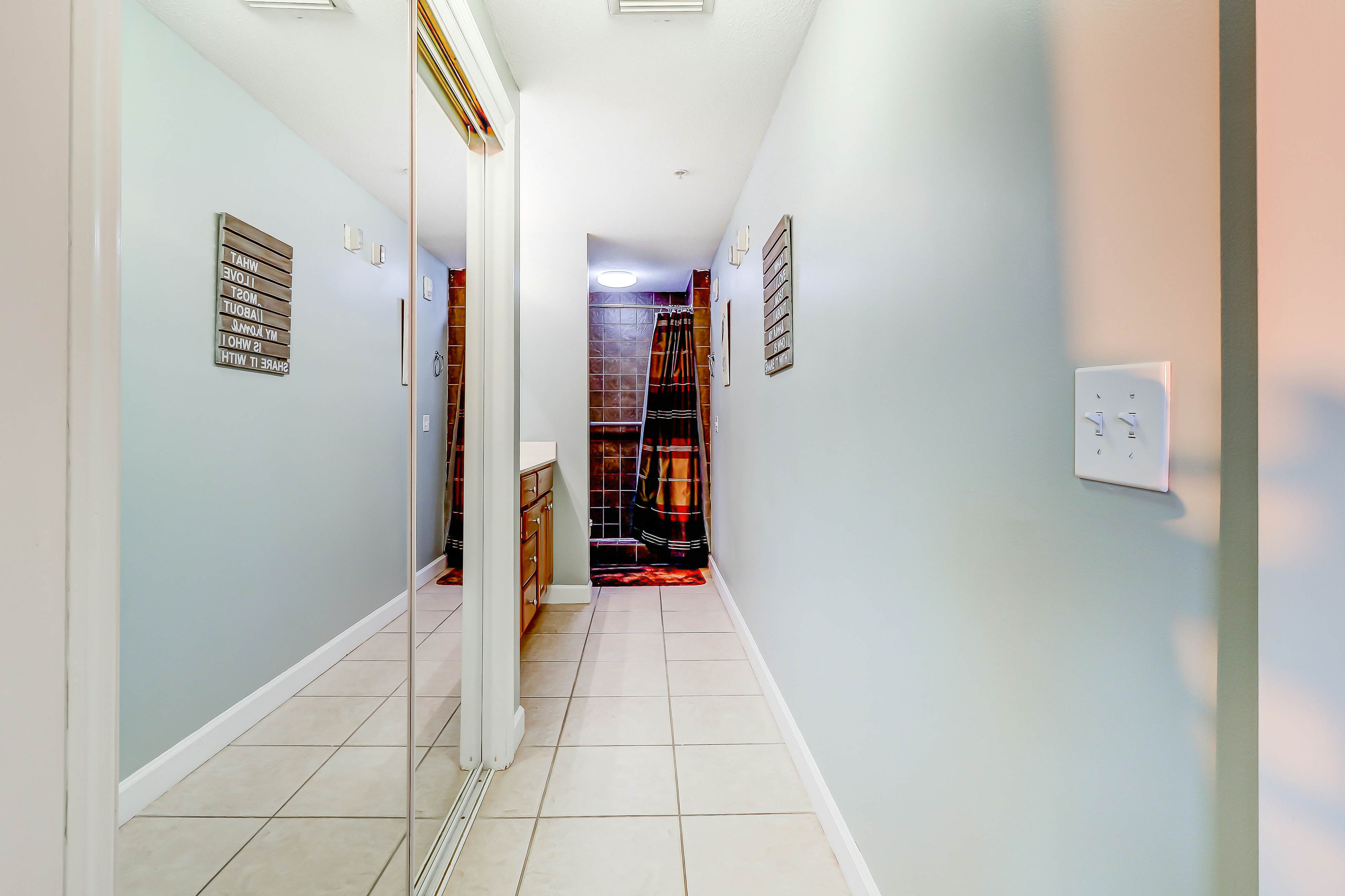 Seychelles Beach Resort 0505