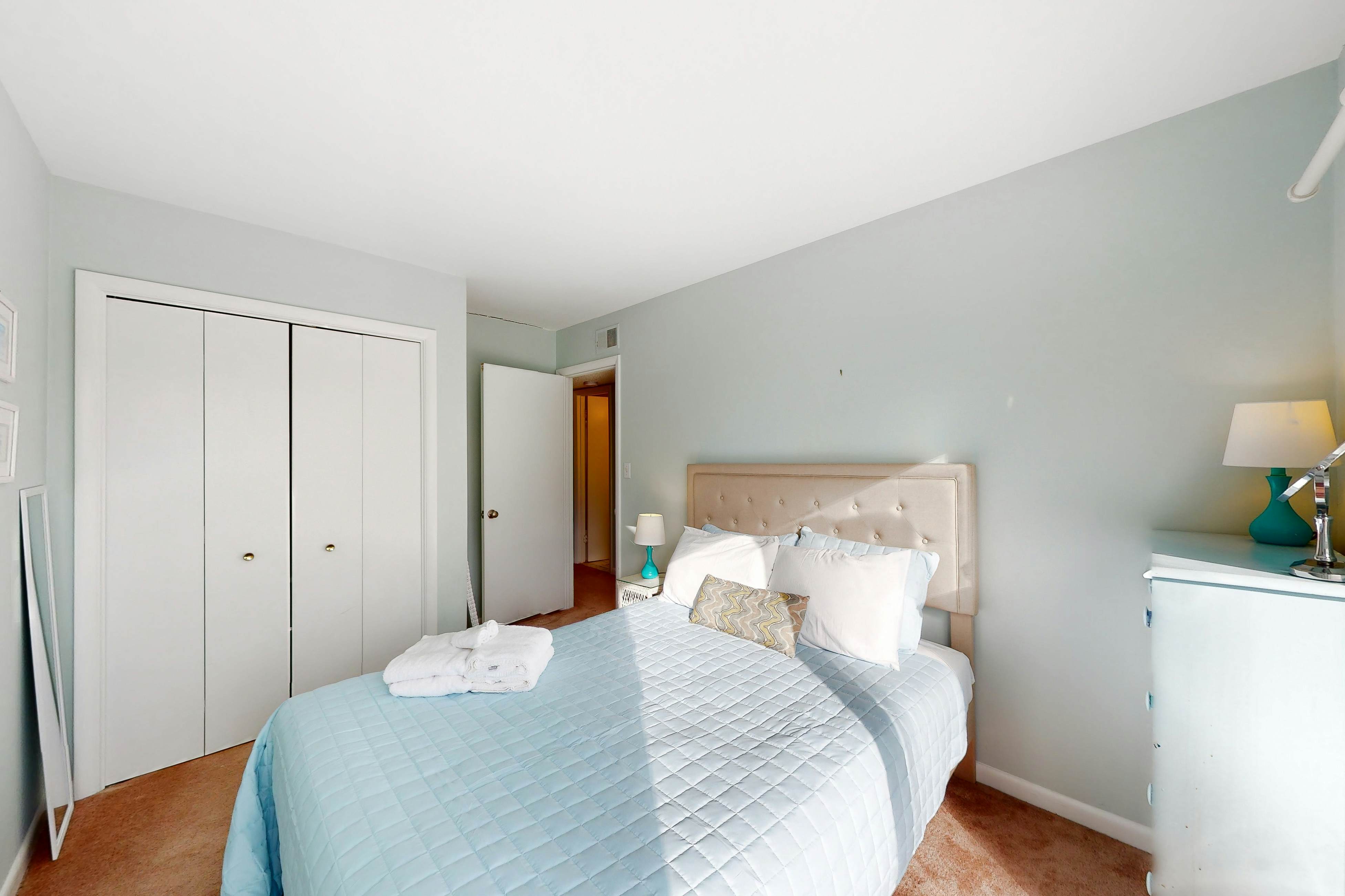 Dewey Villas - 24 Dickinson Ave, Unit #8B