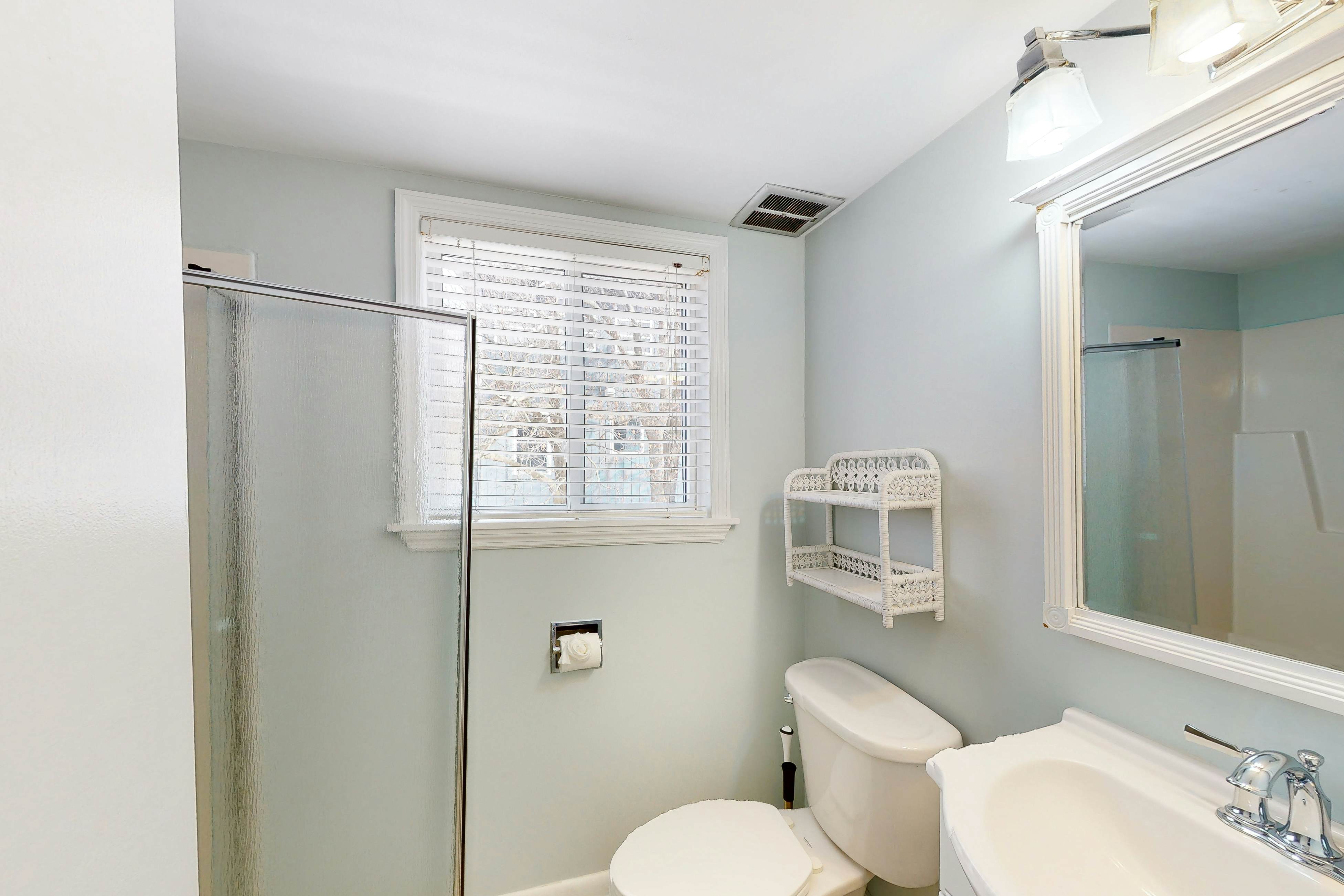 Dewey Villas - 24 Dickinson Ave, Unit #8B