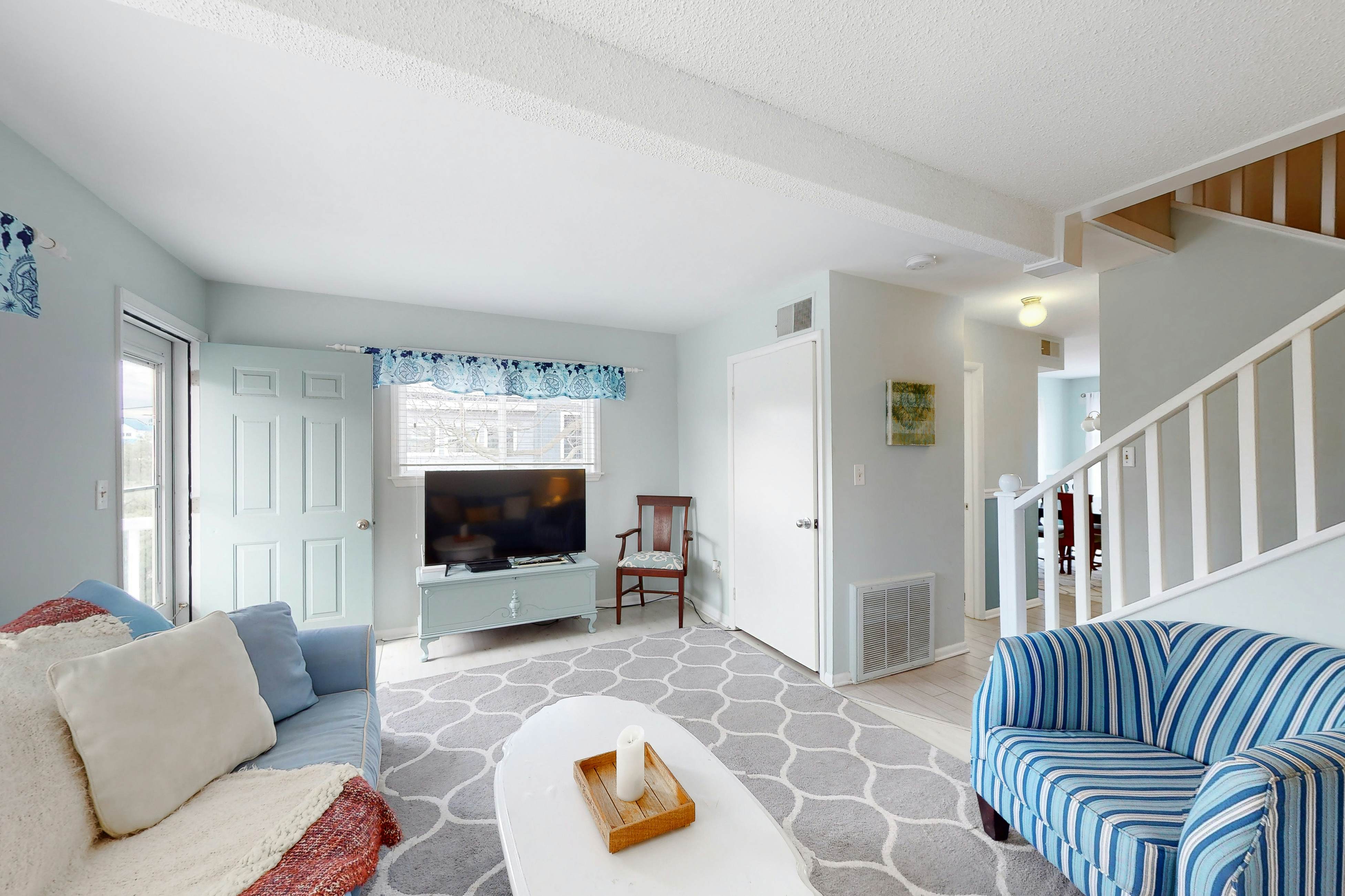 Dewey Villas 24 Dickinson Ave, Unit 8B 3 BD Dewey Beach, DE