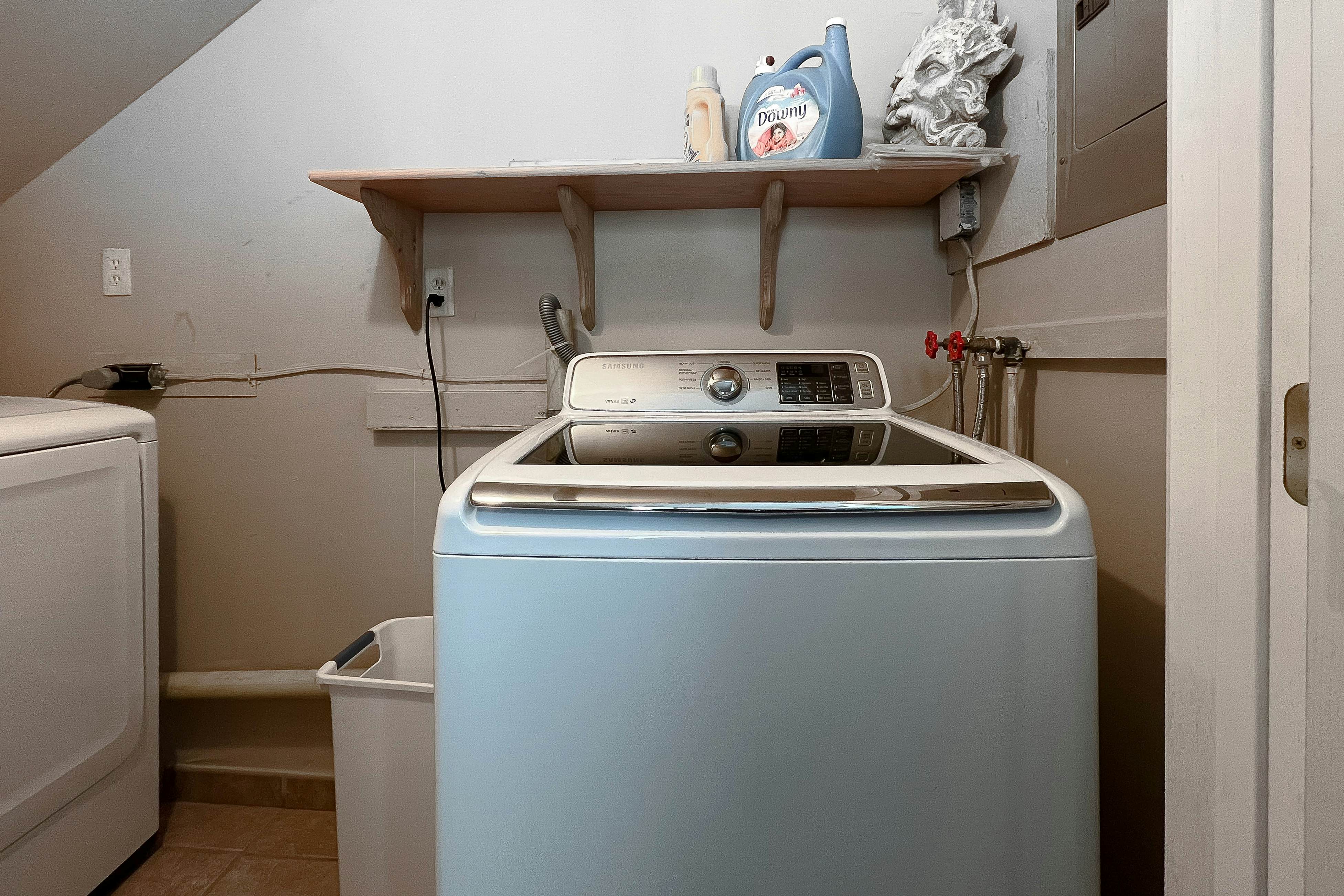 Dewey Villas - 24 Dickinson Ave, Unit #8B