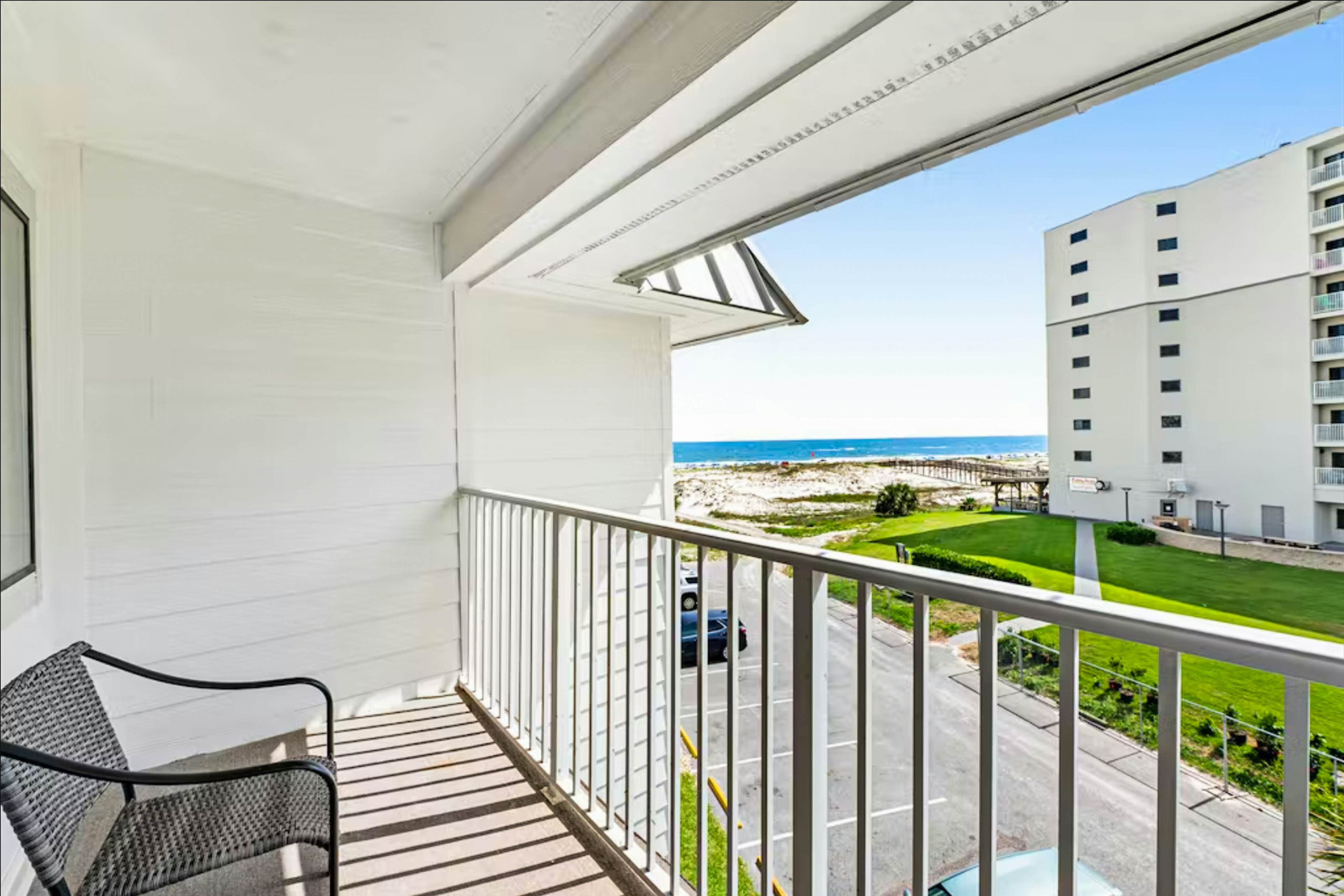 Plantation East #3310