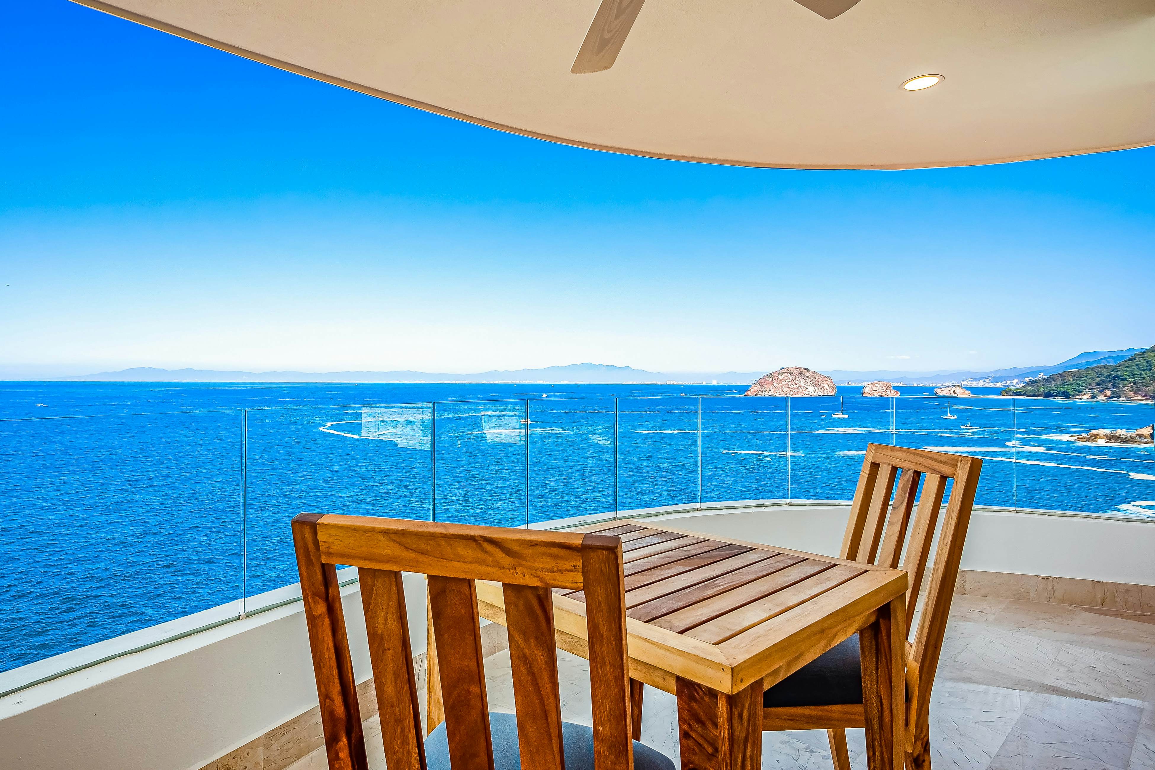 Blue Horizon 701 at Residences