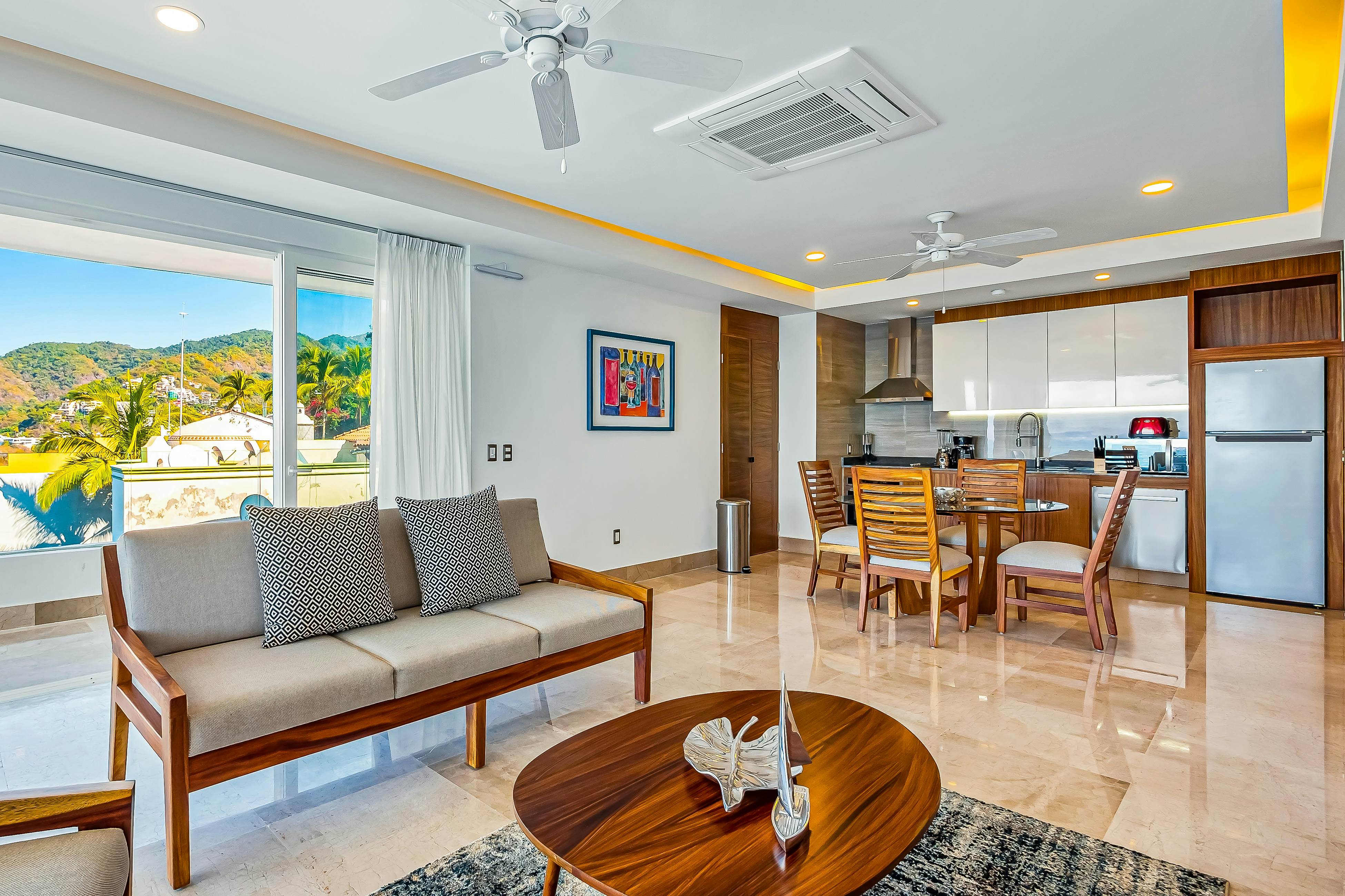 Blue Horizon 701 at Residences